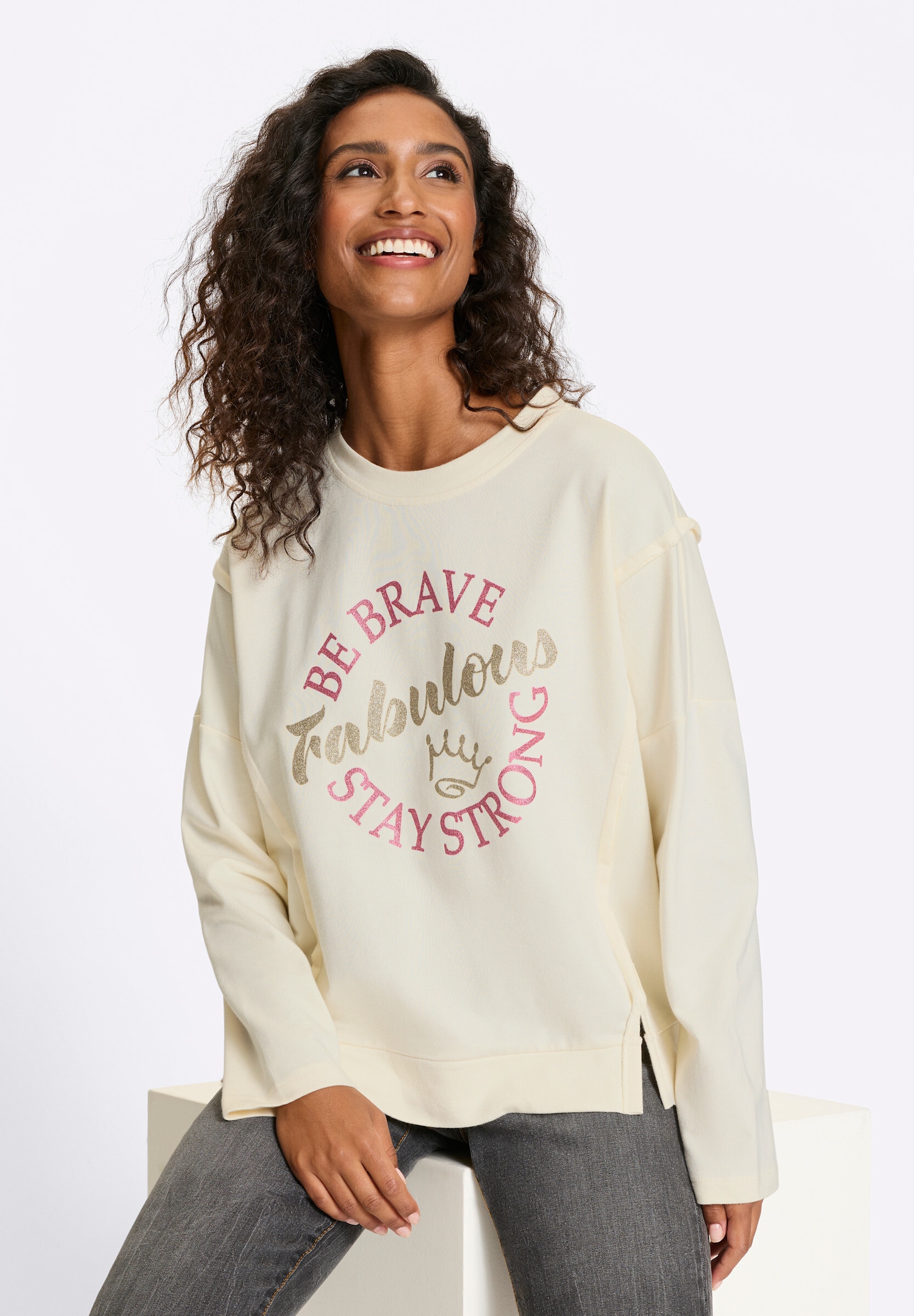 heine Sweatshirt »Sweatshirt Sweatshirt mit glitzerndem Lettering«
