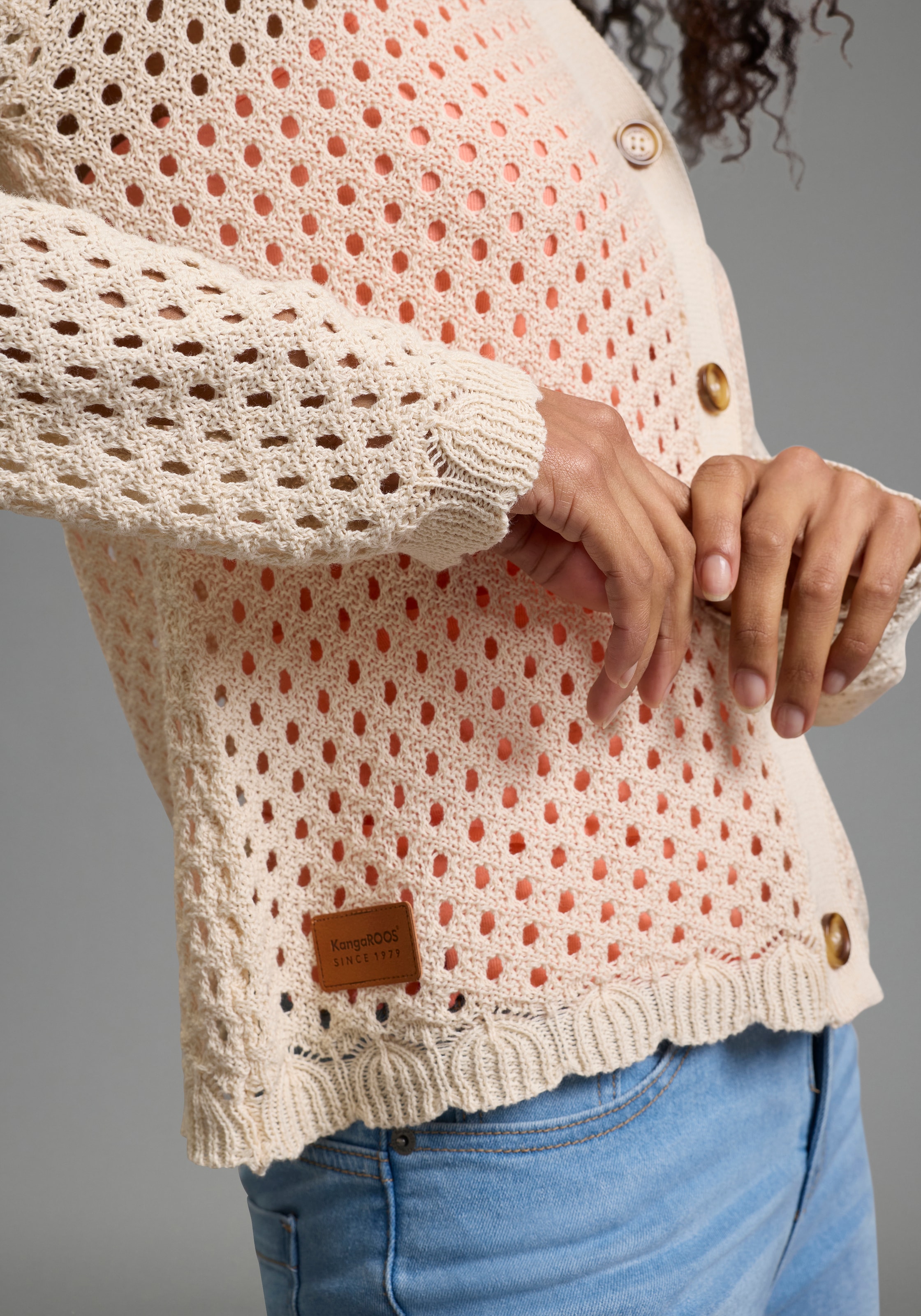 KangaROOS Ajourstrickjacke casual Stil, Langarm, bequeme Passform, Feinstrick