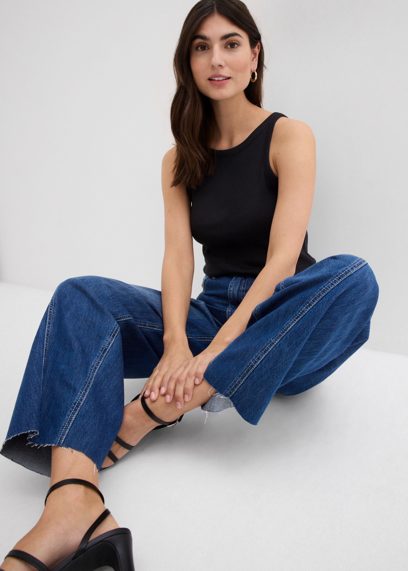 bonprix Loose-fit-Jeans lockere Passform, superweiches, federleichtes Denim