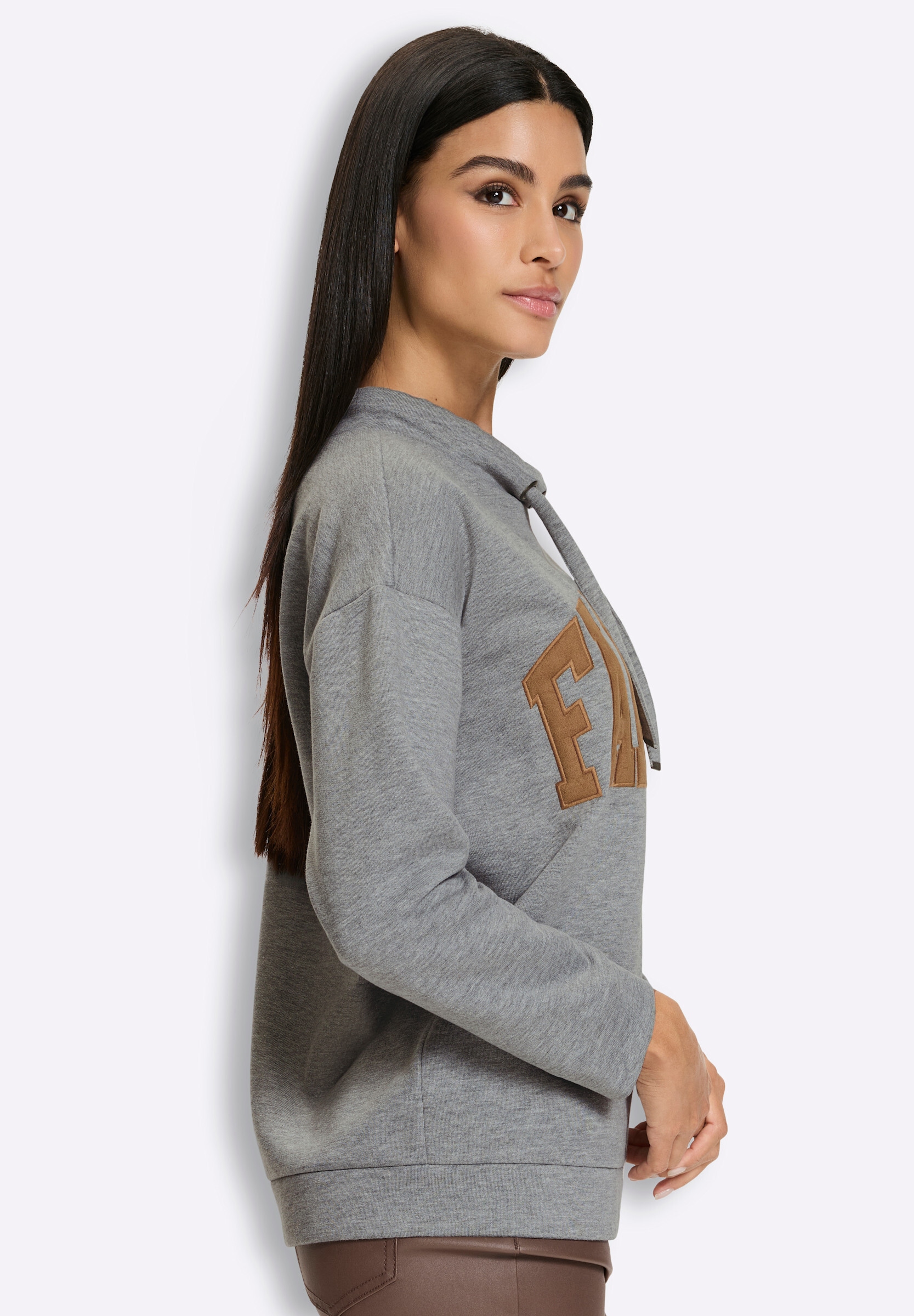 heine Sweatshirt »Sweatshirt Stehkragenshirt mit Applikation«
