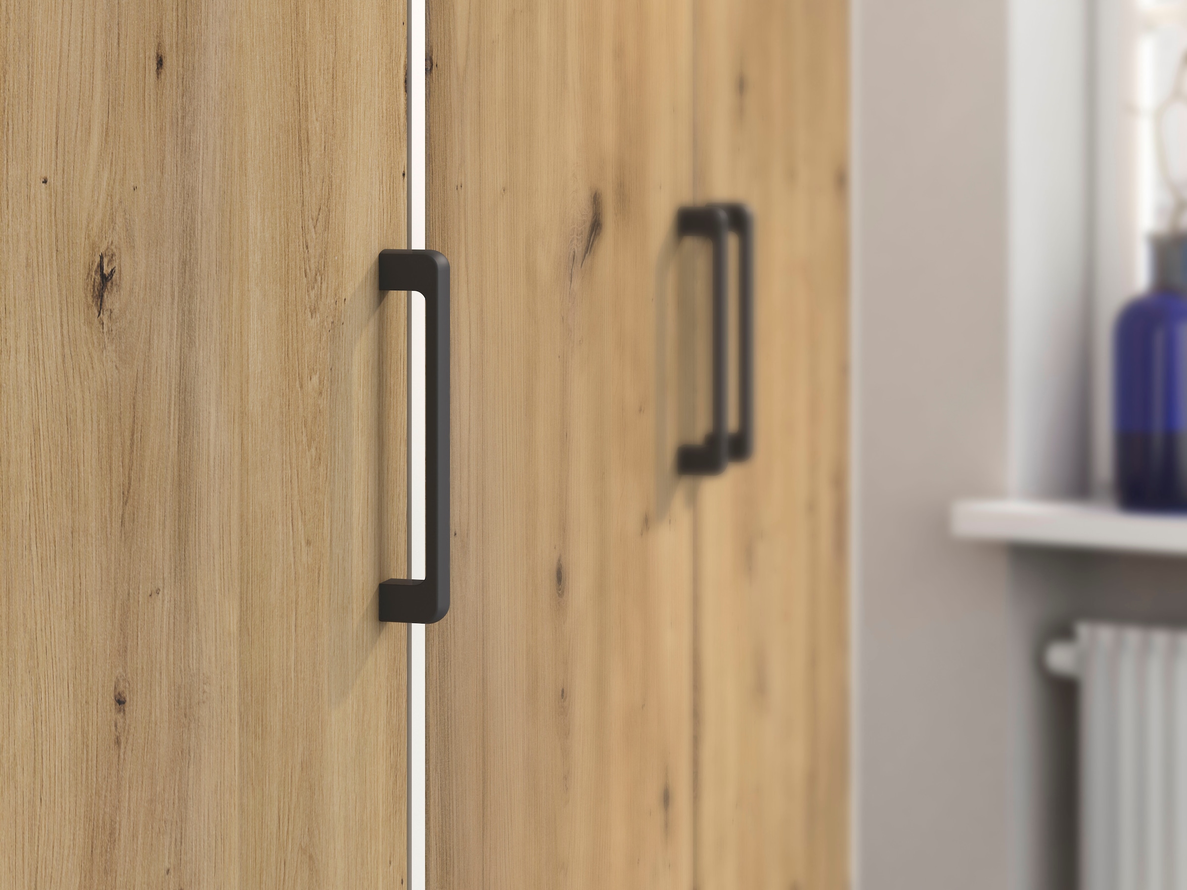 rauch Kleiderschrank »VOYAGER Garderobe Wäscheschrank  Schlafzimmer« in 3 verschiedenen Ausstattungen BASIC/CLASSIC/PREMIUM,  mit 2 modernen Griffvarianten, viel Stauraum MADE IN GERMANY