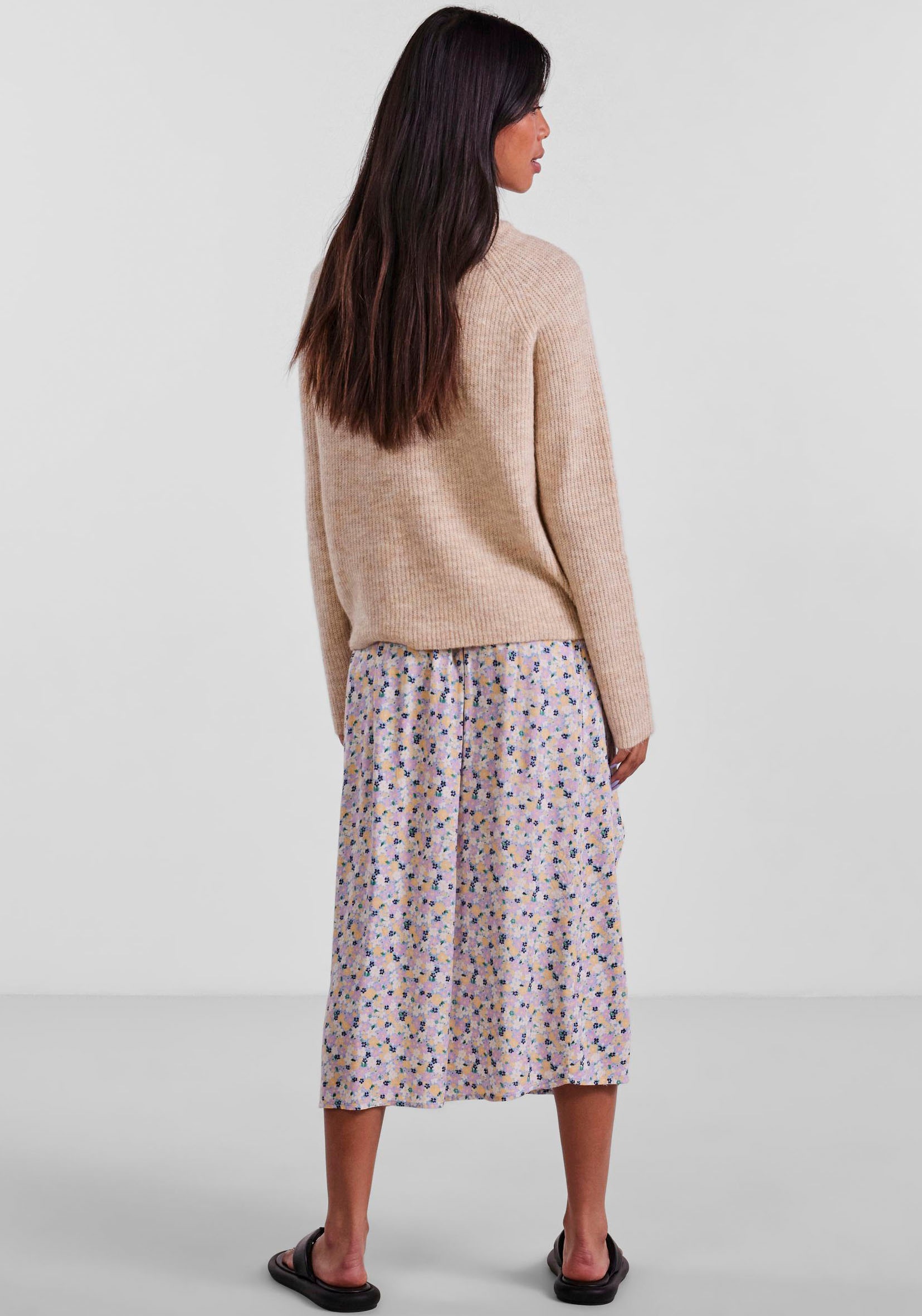 pieces Rundhalspullover »PCELLEN LS O-NECK KNIT NOOS BC«