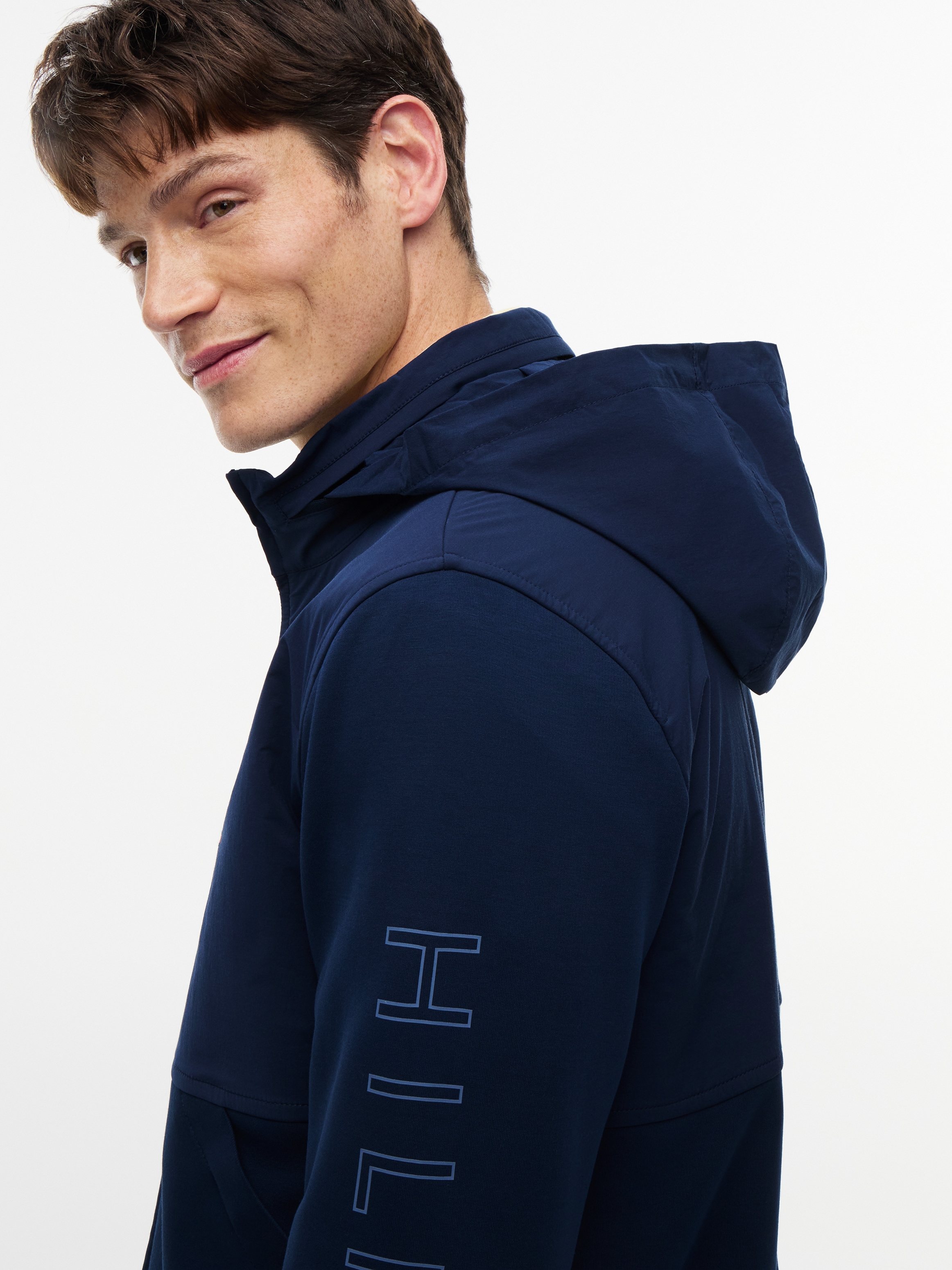 Tommy Hilfiger Sweatjacke »PERFORMANCE GRAPHIC ZIP THROUGH«