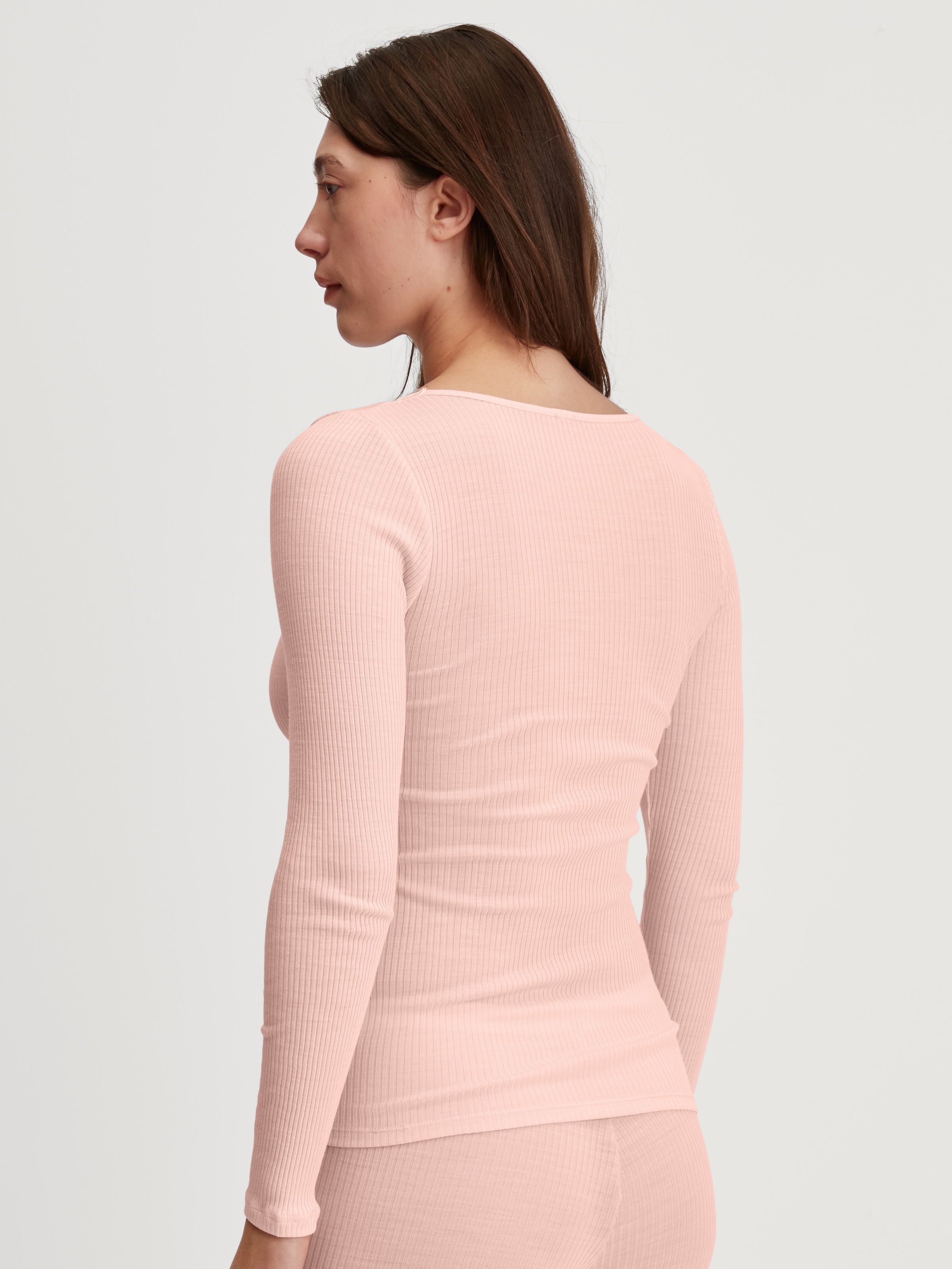 CALIDA Achseltop, zarte Spitzen-Details, wärmend, weich, leichter Glanz