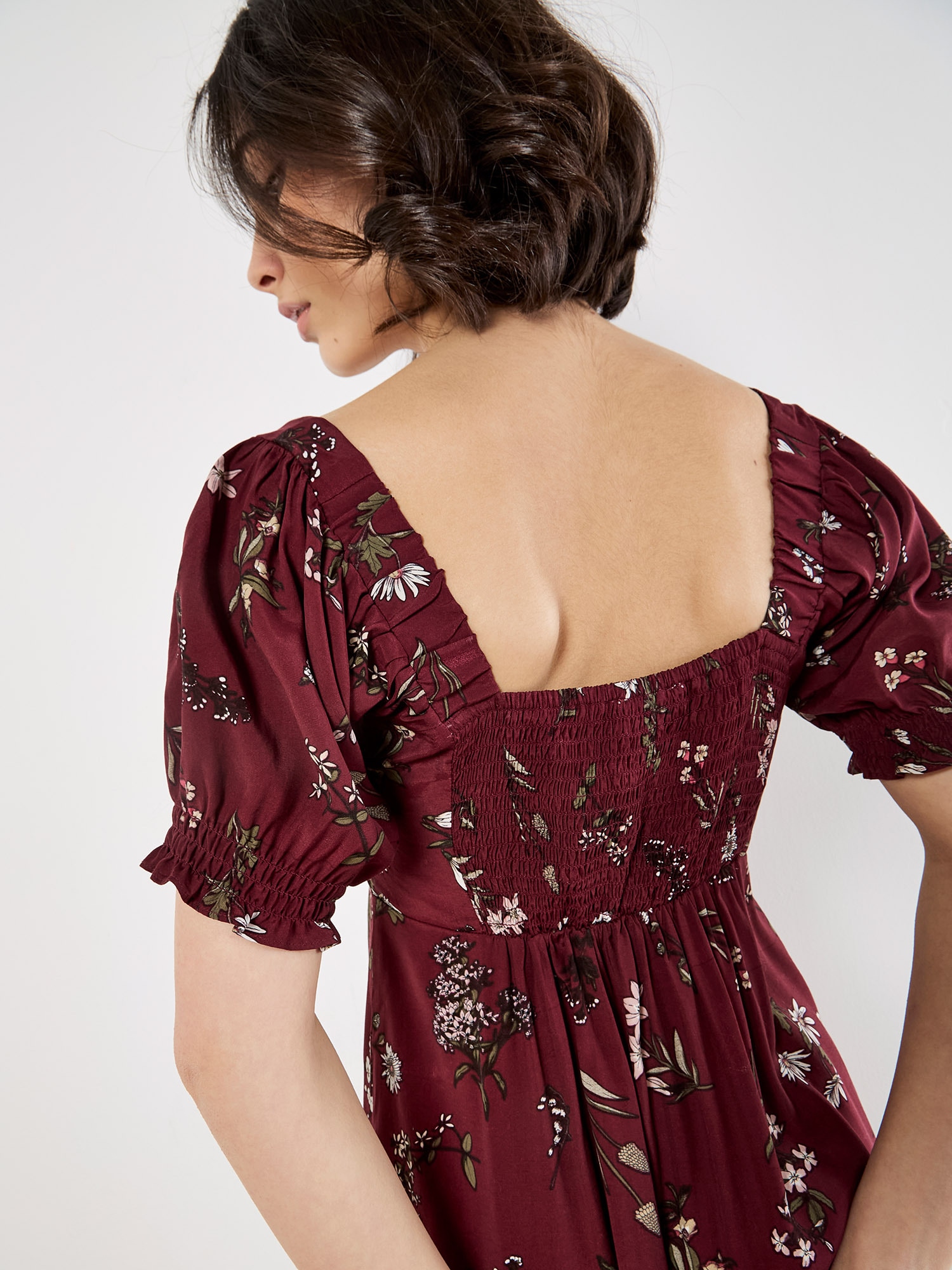 Apricot Minikleid »Florales Kleid« mit gesmoktem Rücken