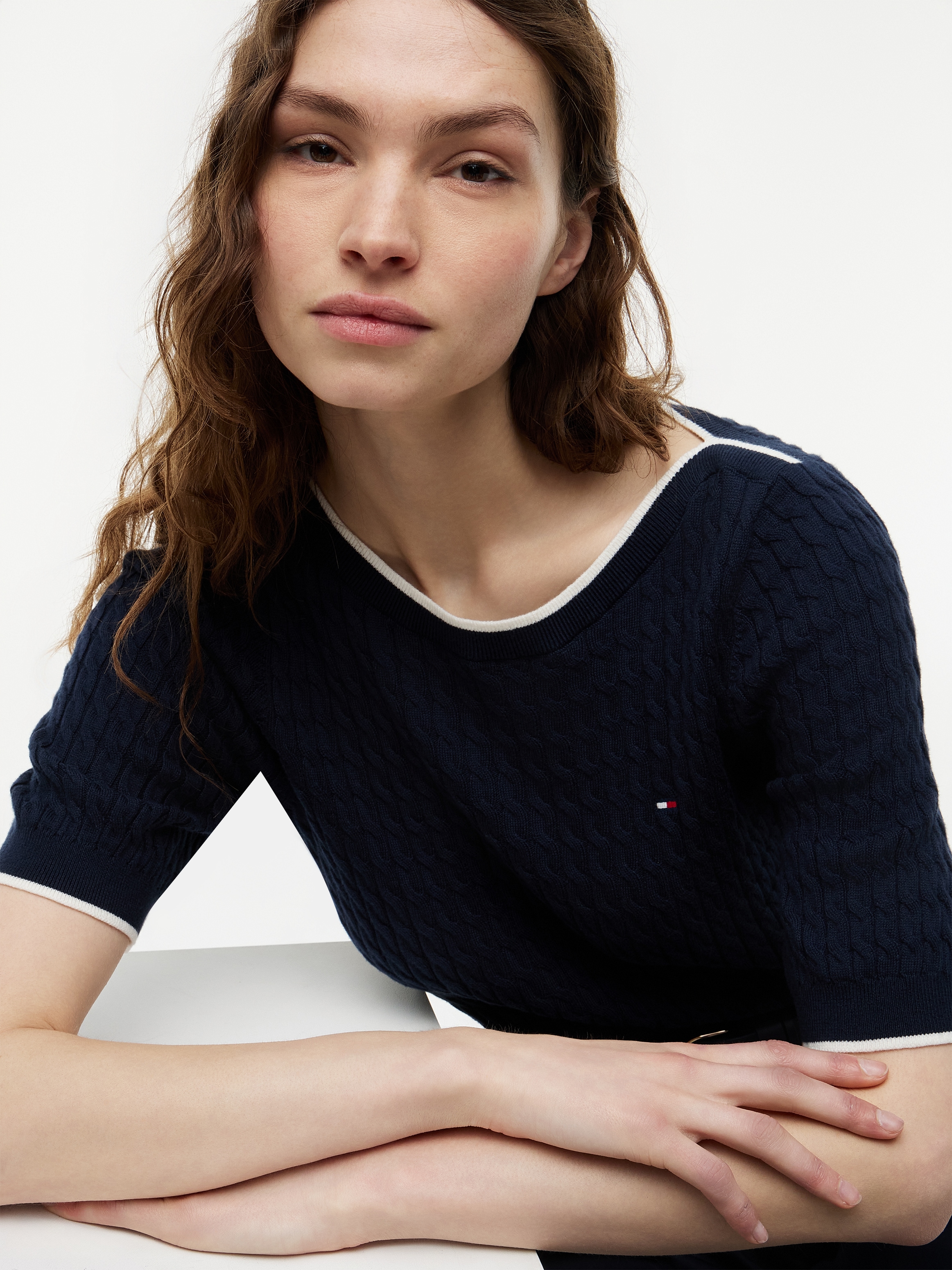 Tommy Hilfiger Kurzarmpullover »FINE GG CABLE BOAT NK S/S« Baumwolle, mit Zopfstrickmuster