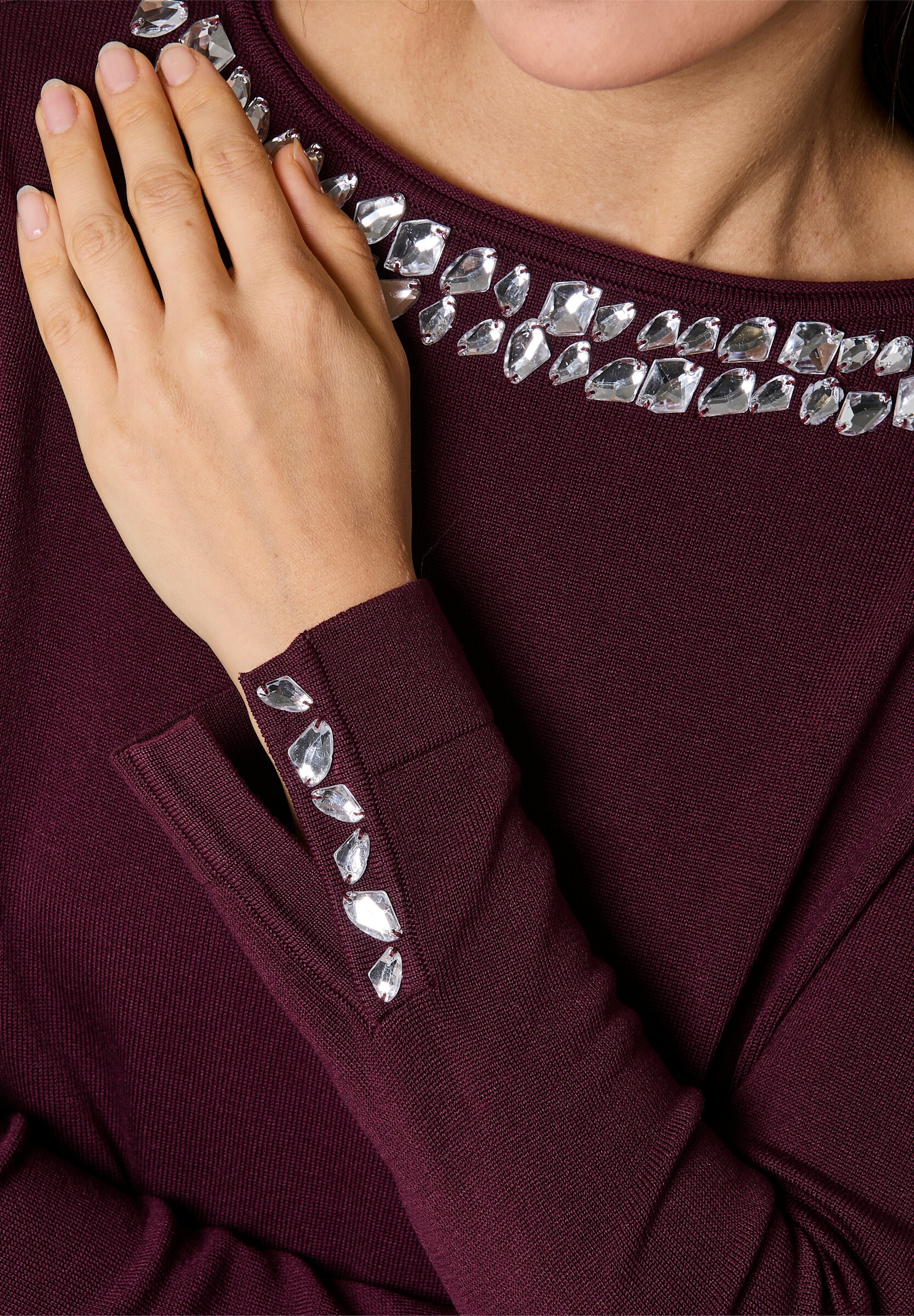 creation L Strickpullover »Lyocell-Viskose-Pullover Langarm-Pullover mit Strass-Applikationen«
