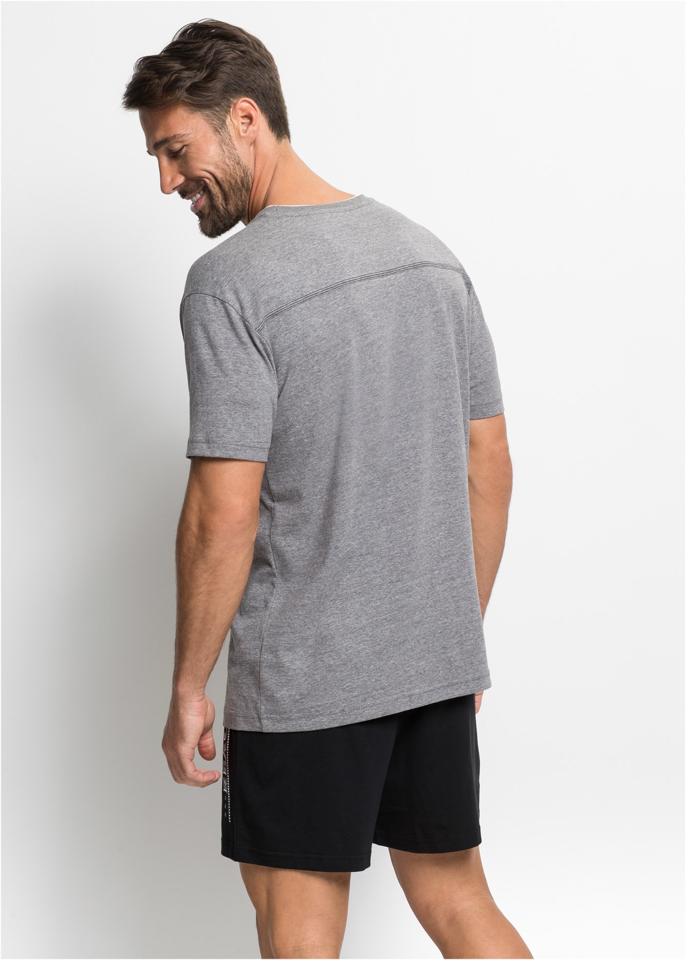 bonprix Shorty »Shorty mit weicher Baumwolle« Set, 2 bequeme Passform, aus Baumwolle und Viskose, mit Frontmotiv