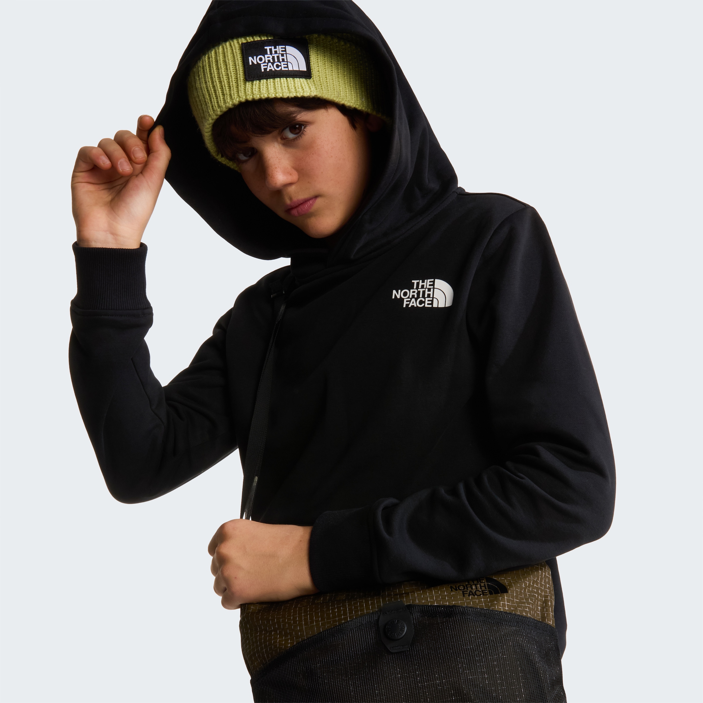 The North Face Kapuzensweatshirt »TEEN BOX NSE REGULAR HOODIE«, mit Logos auf Vorder- und Rückseite, aus Baumwolle, mit Rippbündchen
