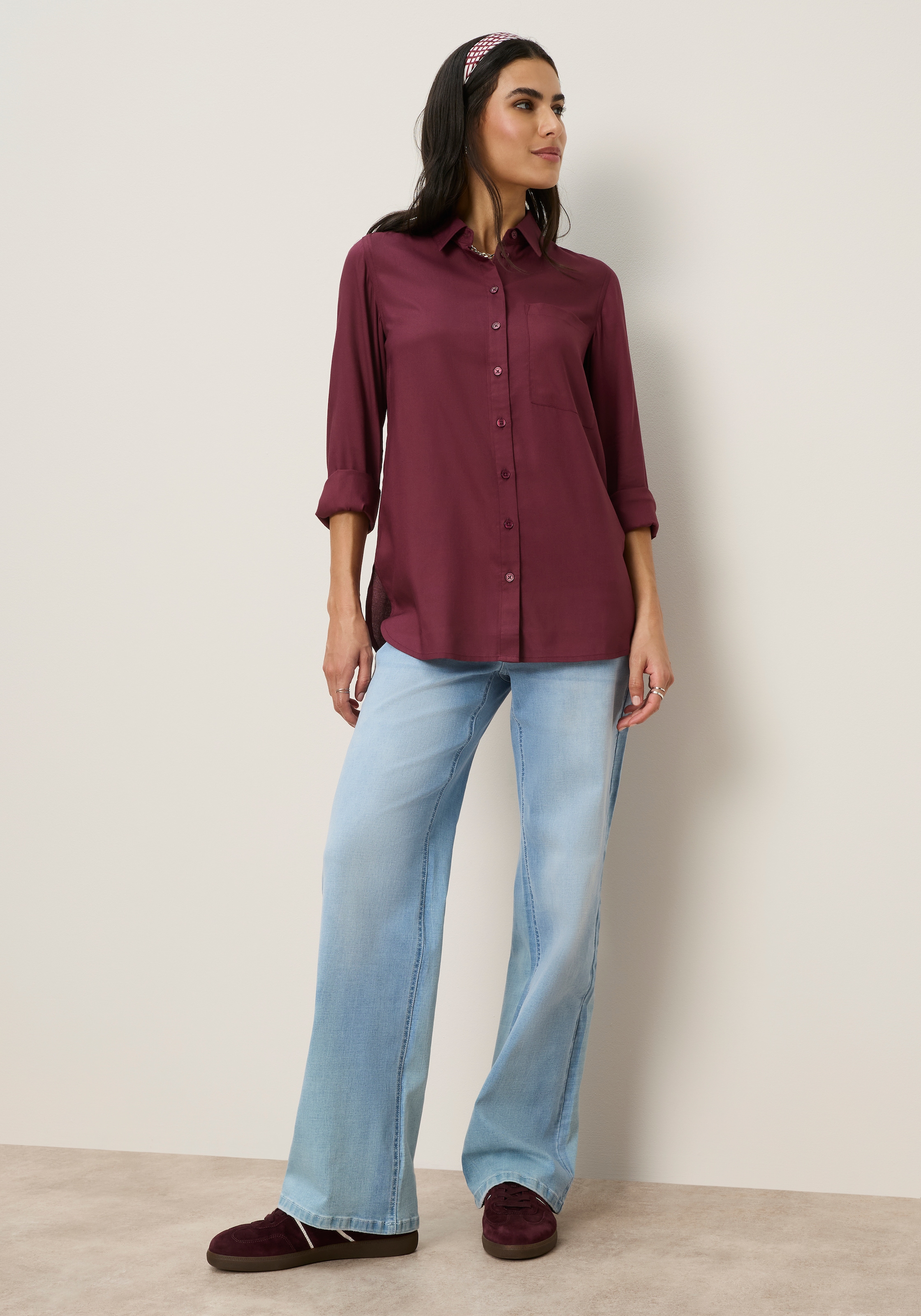 Tamaris Hemdbluse »mit lockerem Schnitt, aus fließender Viskose-Qualität« im Oversize-Look mit Tasche
