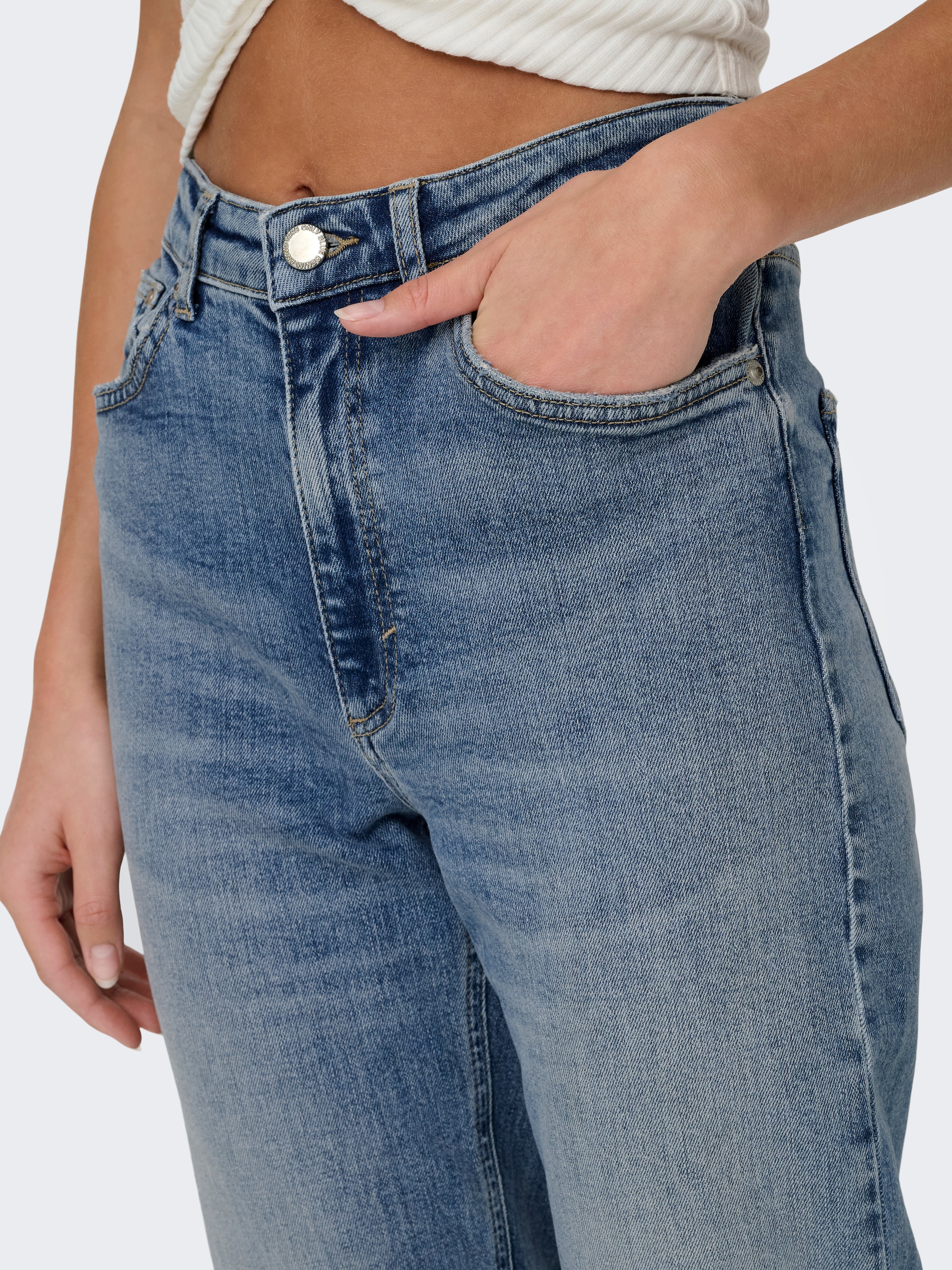 ONLY Bootcut-Jeans »ONLJUICY HW FLARED DNM DOT023 NOOS« Baumwollmischung, bootcut fit, high waist