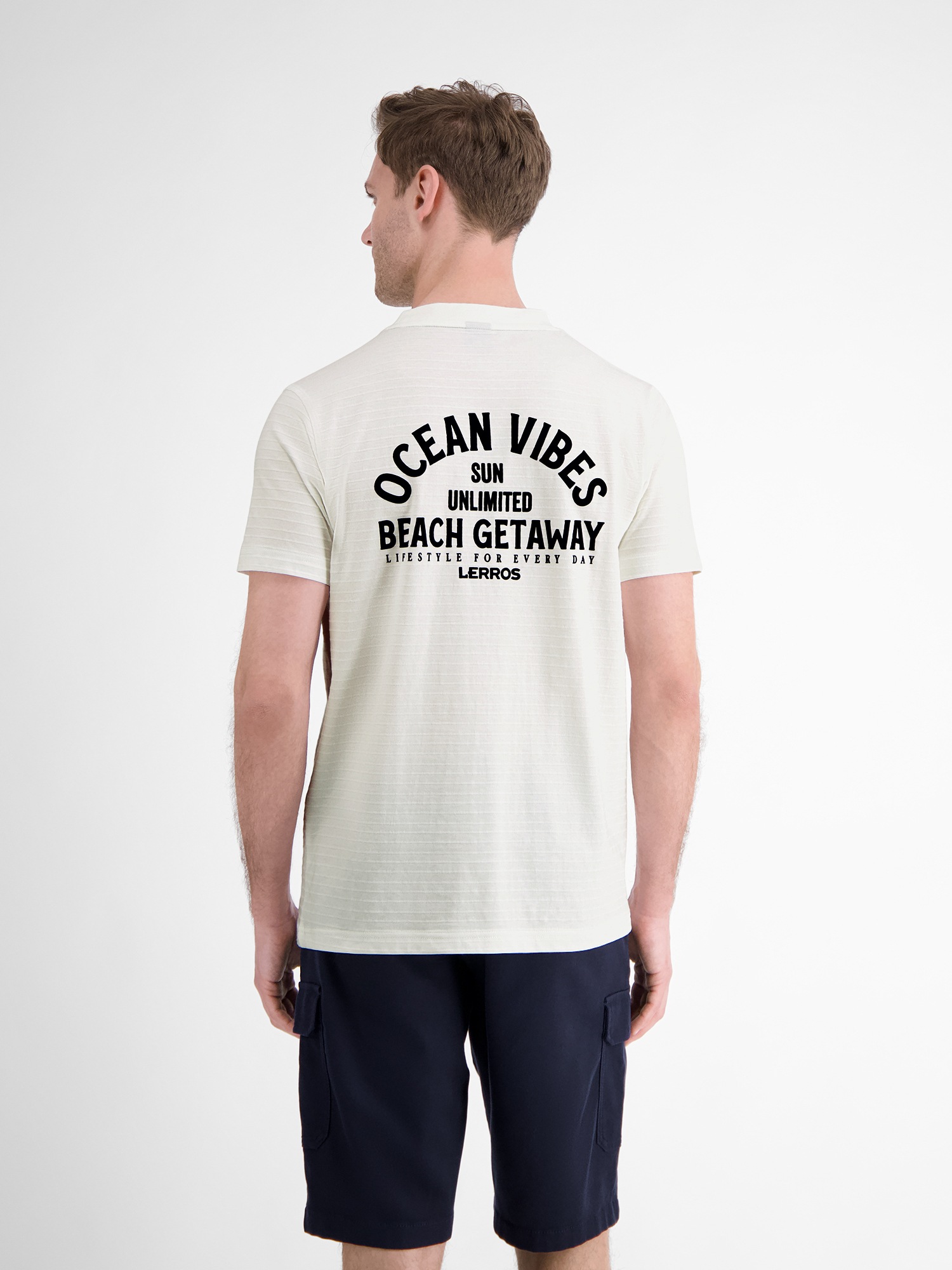 LERROS T-Shirt »LERROS Gestreiftes T-Shirt mit Front und Backprint«