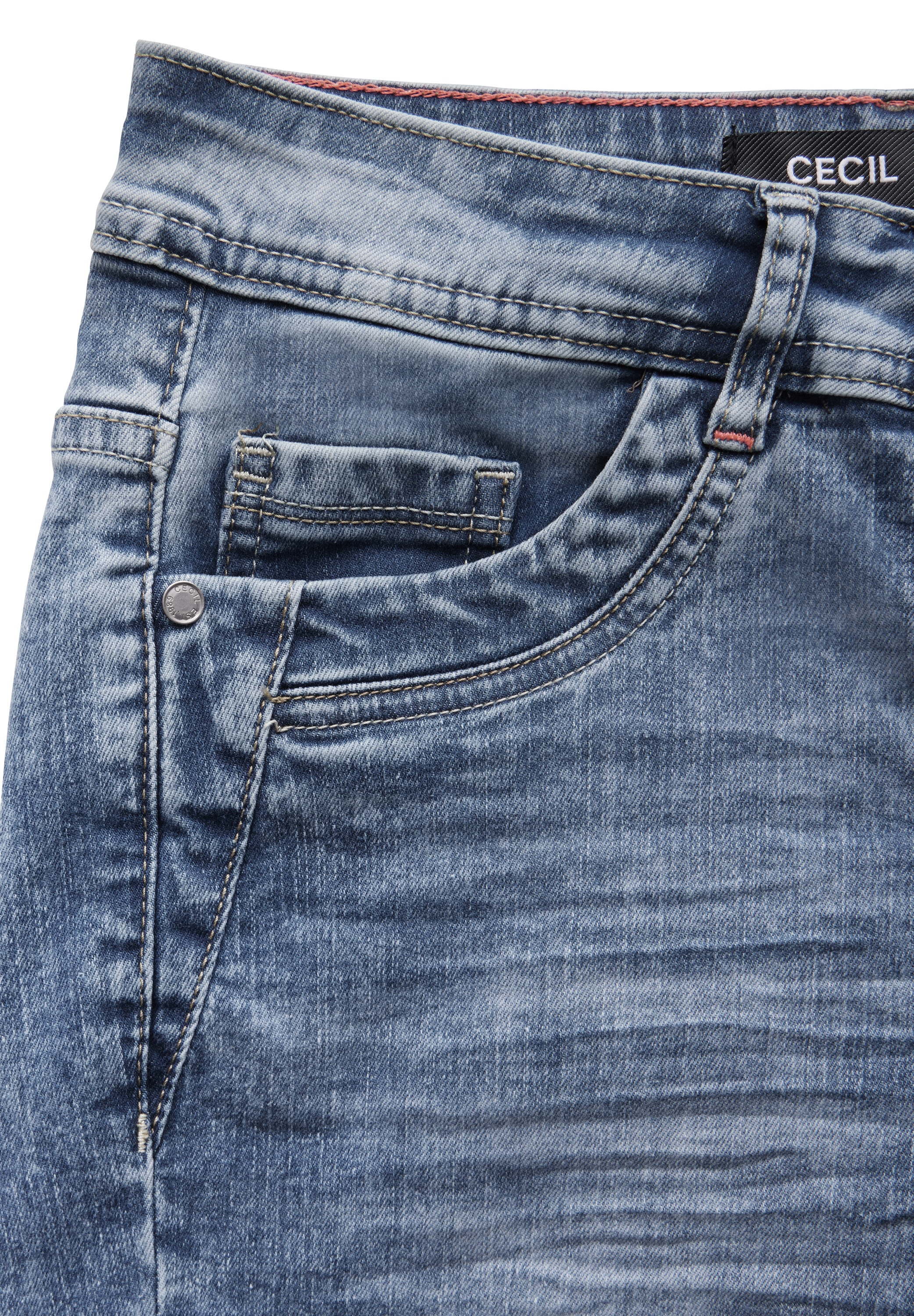 Cecil Slim-fit-Jeans »Style Scarlett«, in leichter Moonwashed-Optik