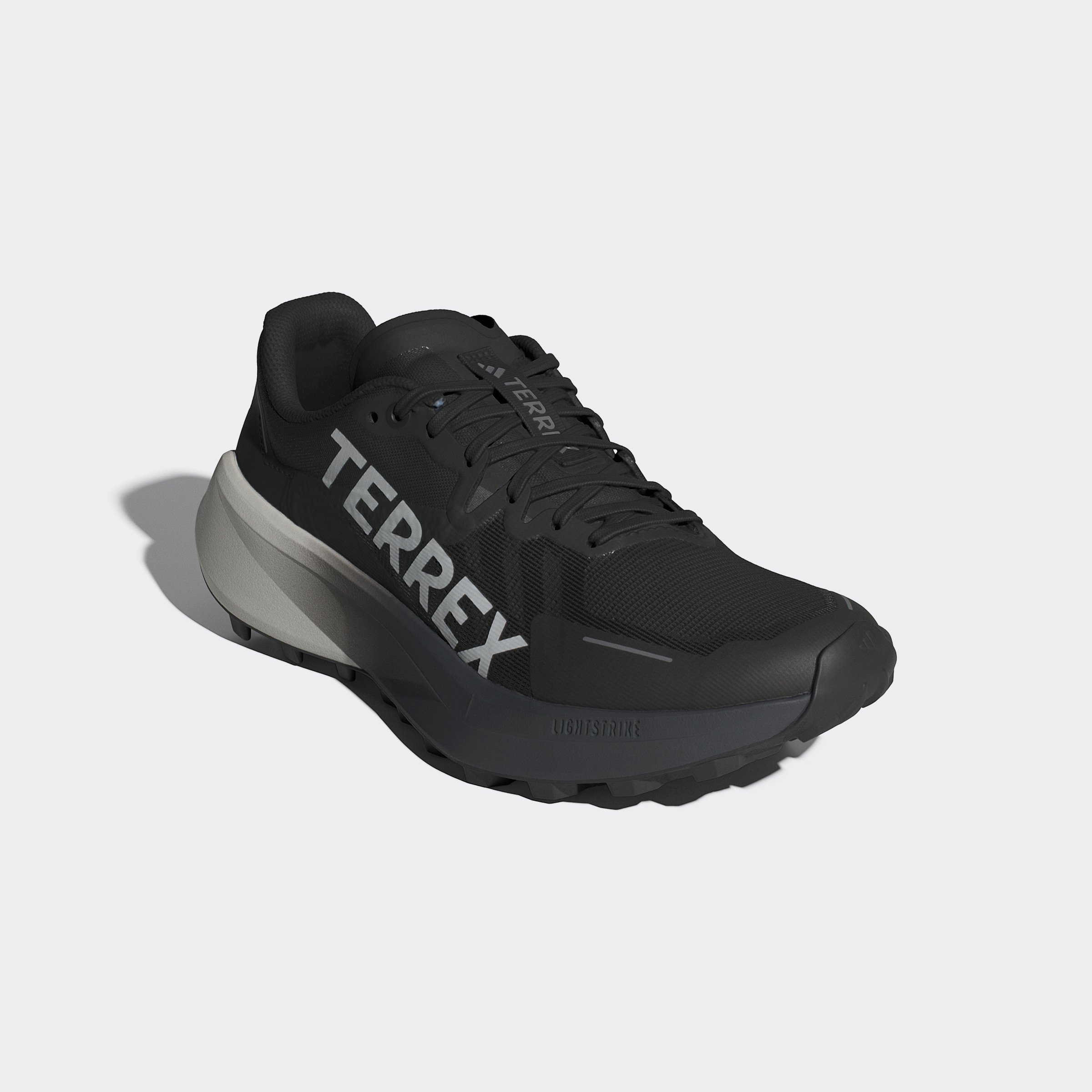 adidas TERREX Trailrunningschuh »TERREX AGRAVIC 3 TRAILRUNNING«