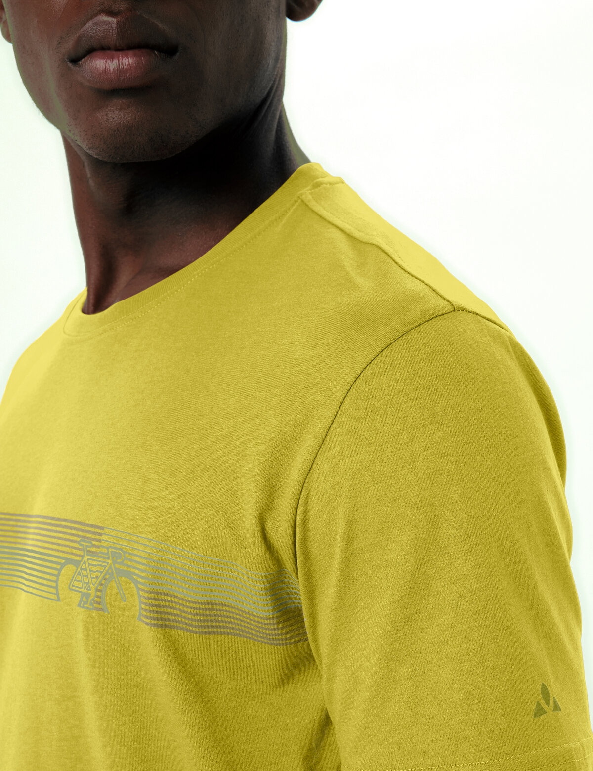 VAUDE Funktionsshirt »MEN'S CYCLIST T-SHIRT V« sportliche Passform, kurze Ärmel, für vielseitige Aktivitäten