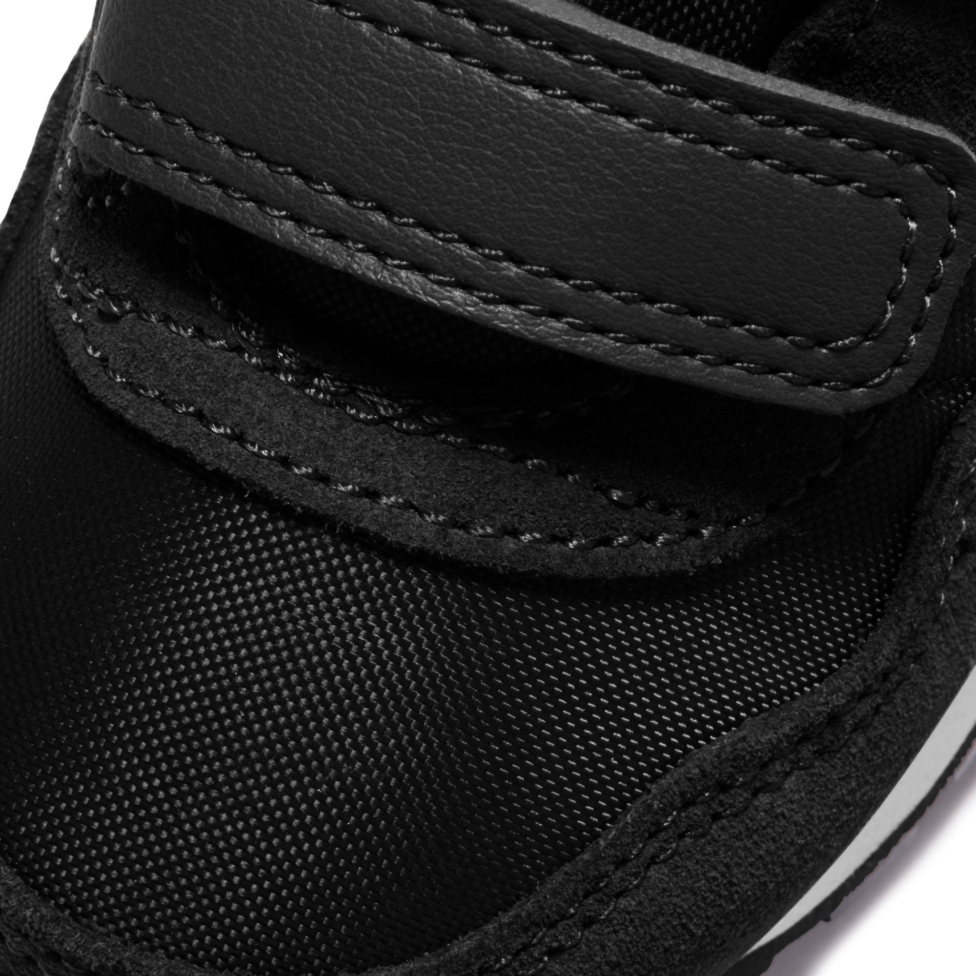 Nike Sportswear Sneaker »MD VALIANT«, mit Klettverschluss
