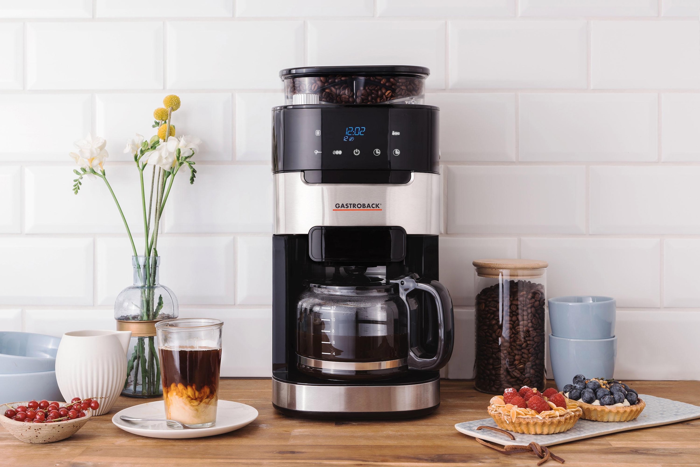 Gastroback Kaffeemaschine mit Mahlwerk »Grind & Brew Pro 42711« 1,5 l Kaffeekanne Permanentfilter Timerfunktion, auch für Kaffeepulver verwendbar, Warmhaltefunktion