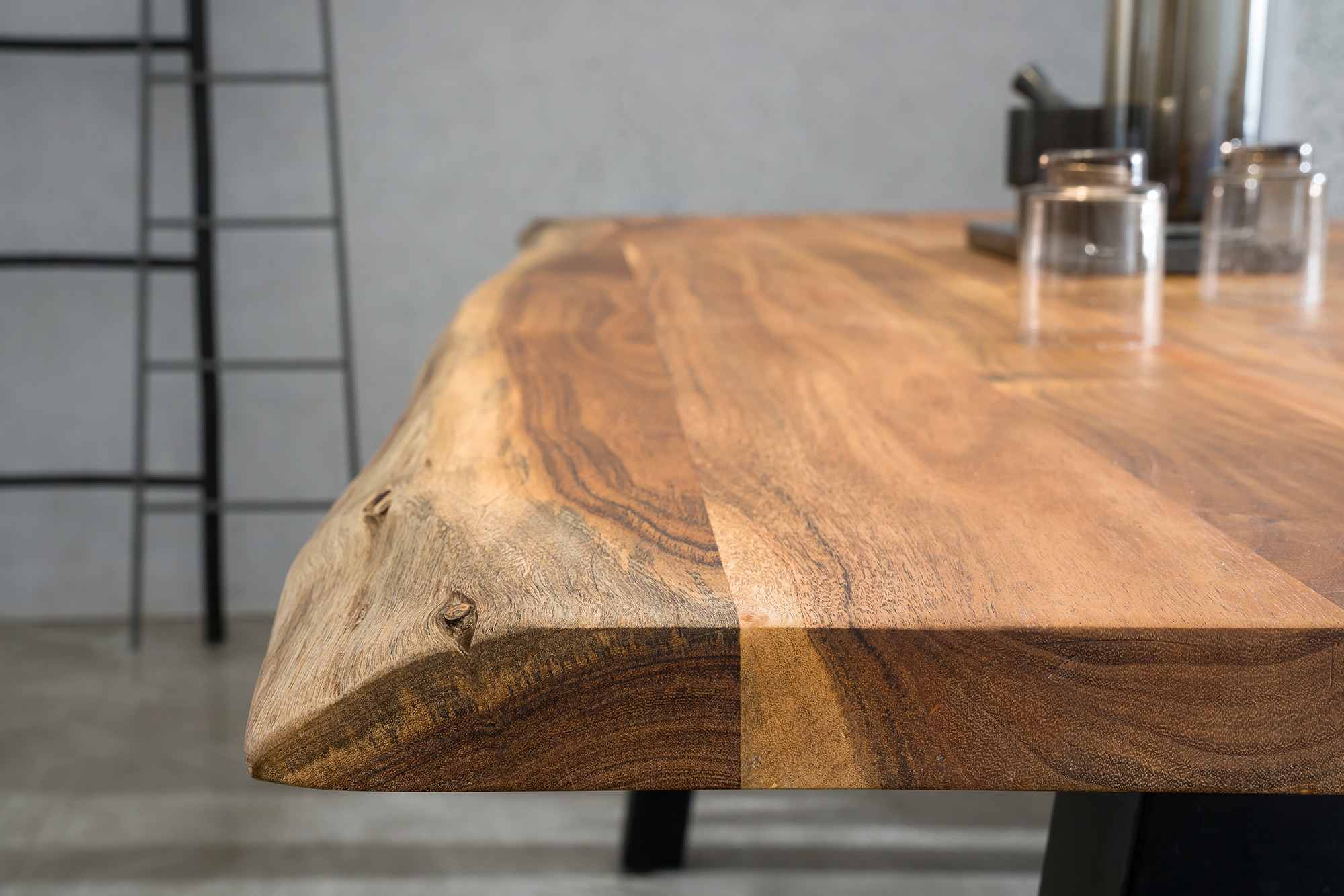SalesFever Essgruppe »Esszimmerausstattung aus Holz und Metall«