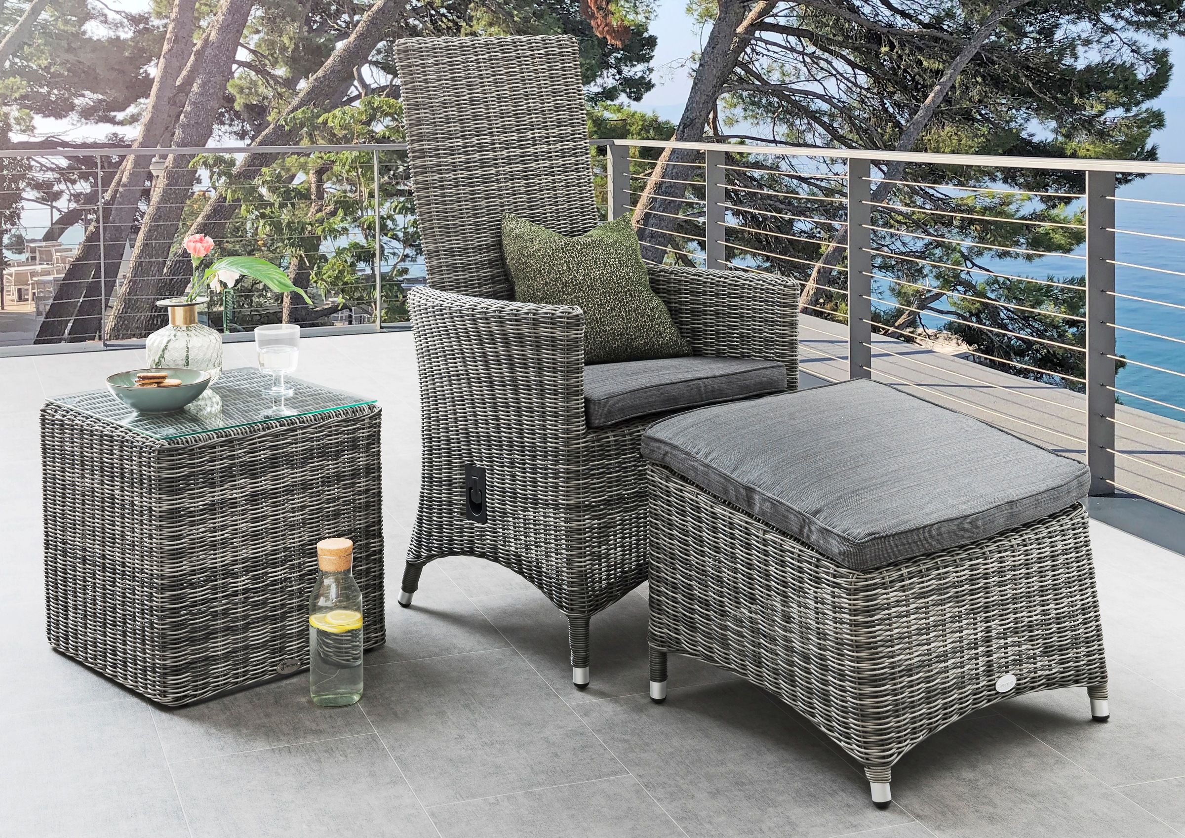Destiny Gartensessel »SANTOS«, (Balkonset bestehend aus Sessel, Fußhocker und Cubus), Hochlehner und Fußhocker mit Cubus