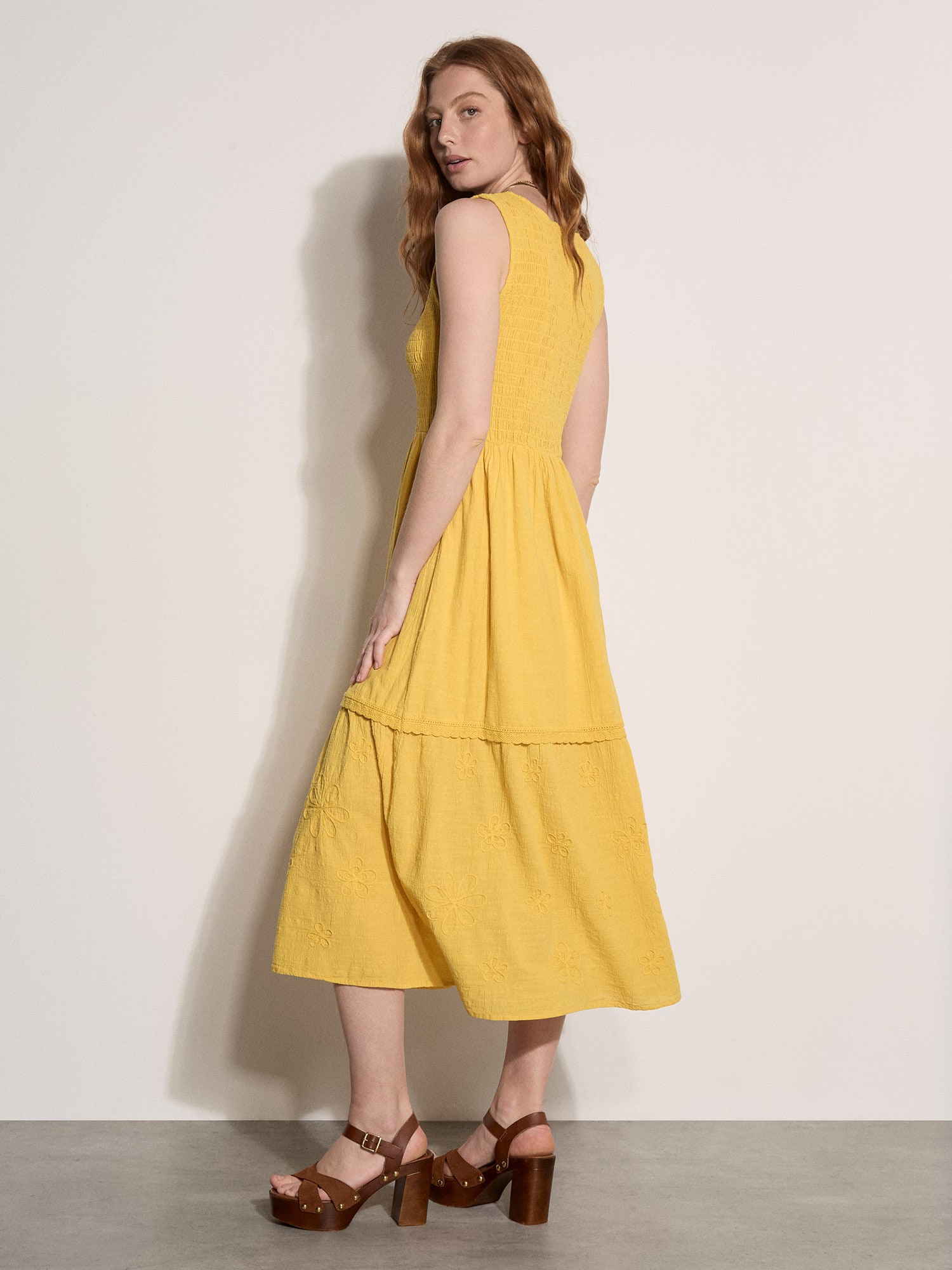 Apricot Maxikleid »Midikleid« Einfarbig