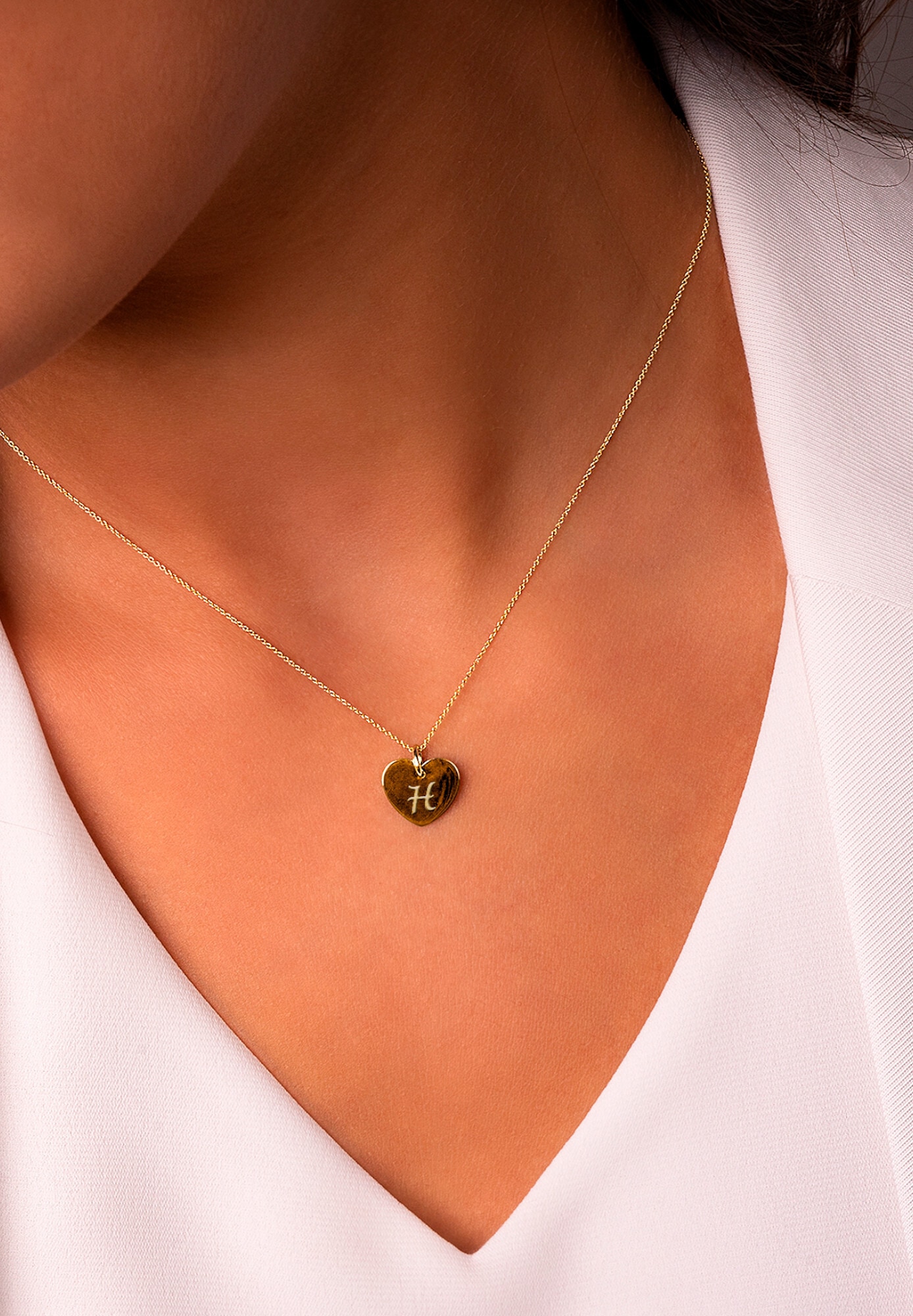 ONE ELEMENT Kettenanhänger »Herz mit Gravur H Buchstaben Anhänger aus 333 Gelbgold«