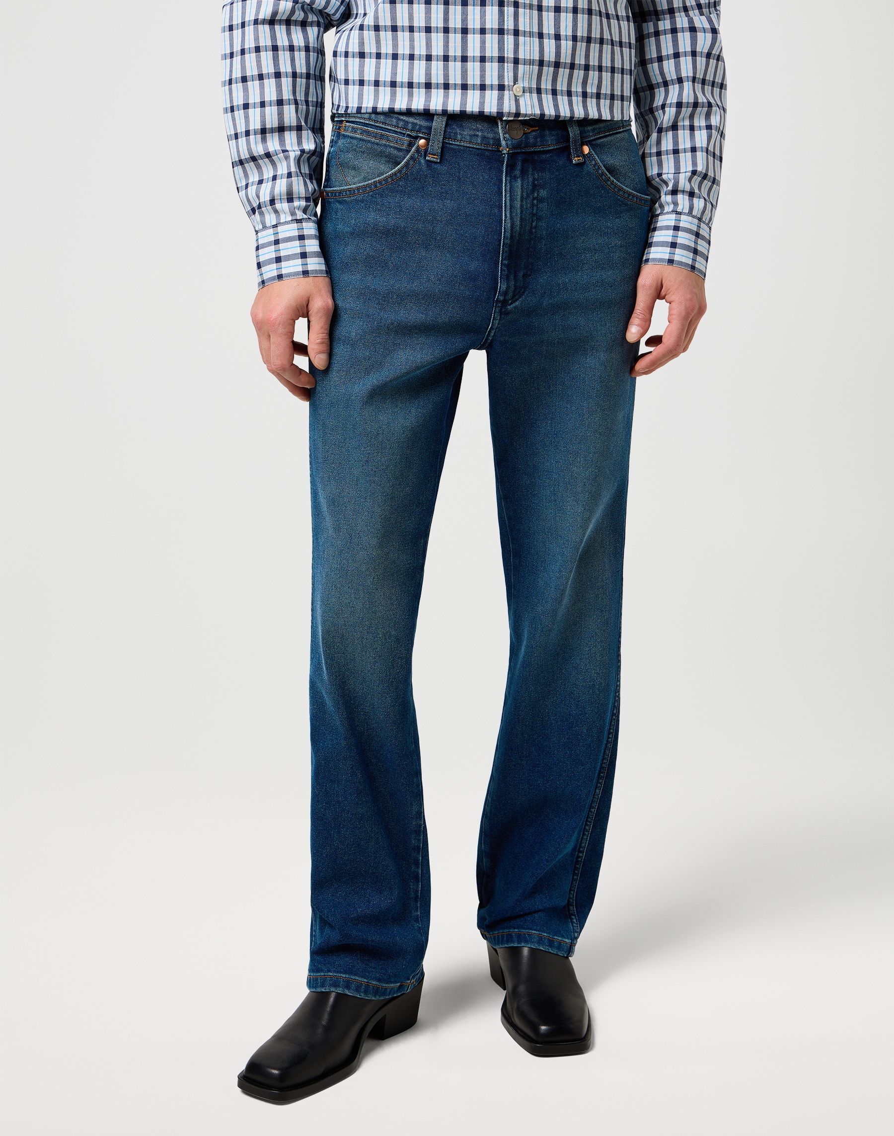 Wrangler Herren Bootcut-Jeans »WRANCHER« Low-Stretch, Größe 32