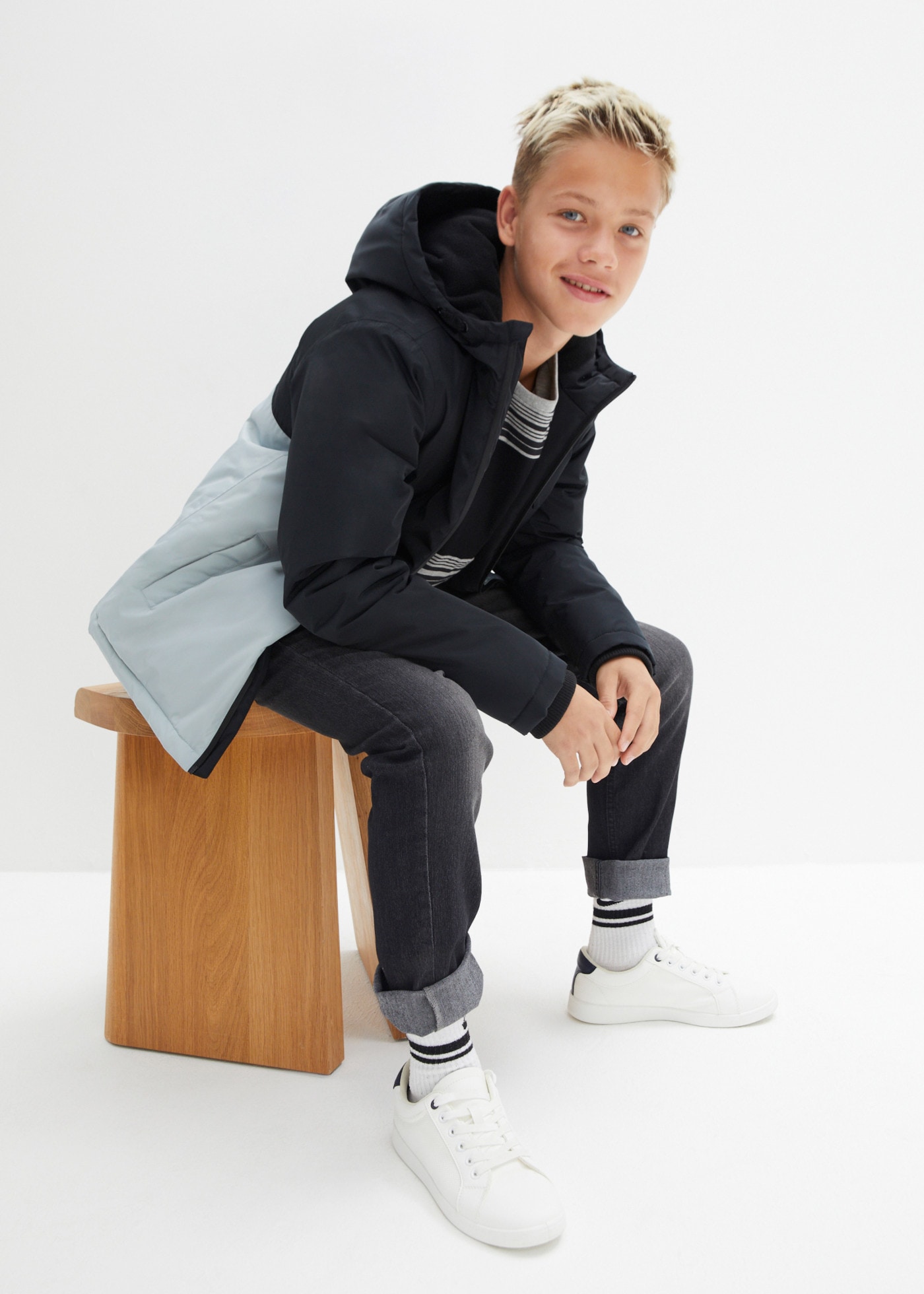bonprix Winterjacke für Jungen, Regular Fit, sportlicher Stil, aus Polyester