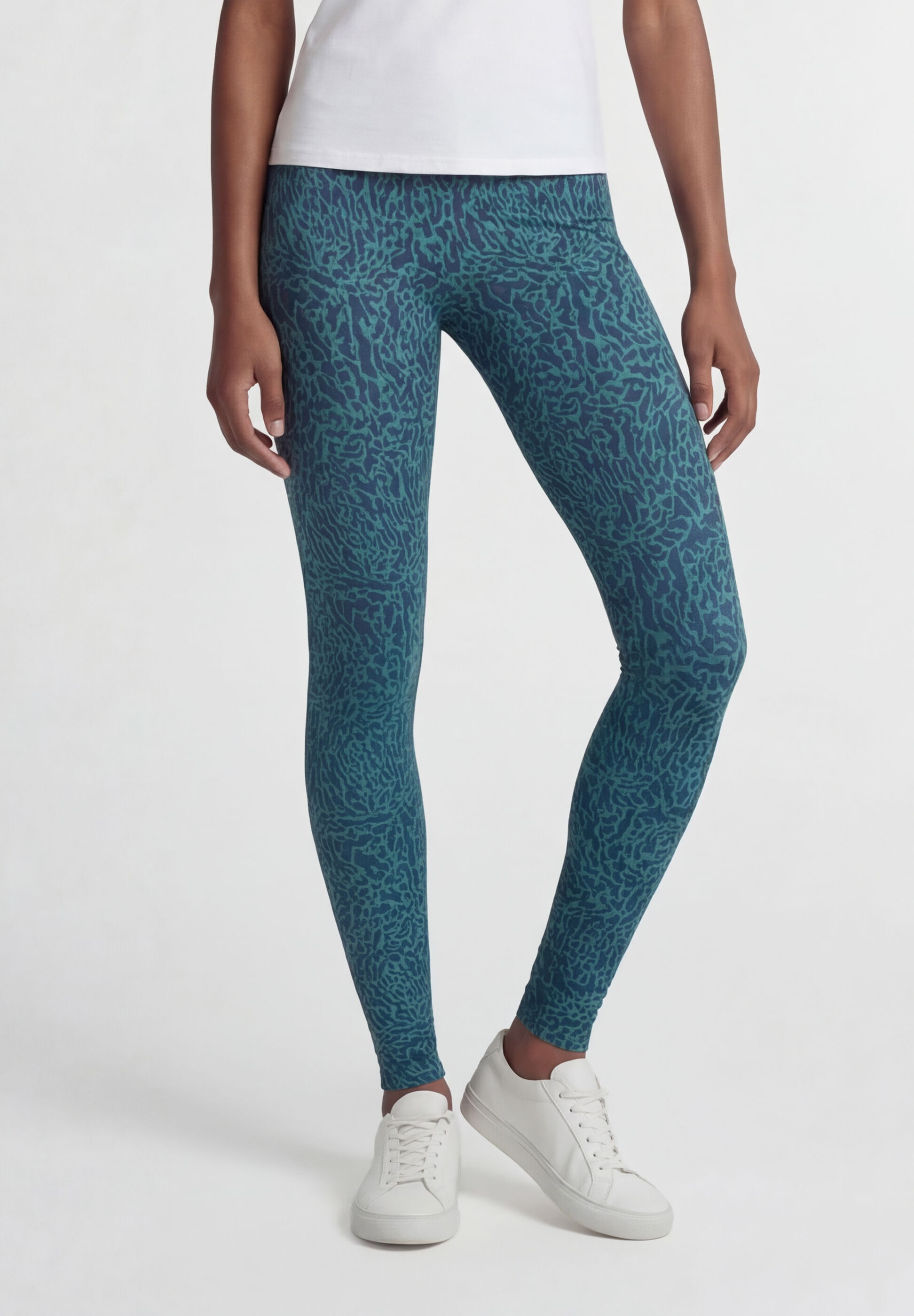 Fabletics Leggings »Fabletics Leggings SEAMLESS SCRUNCH LEGGING«  aus elastischem Material