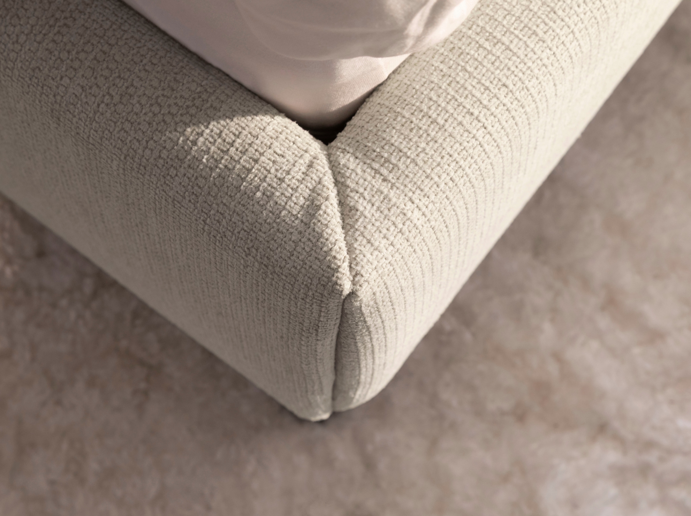 Home affaire Polsterbett »Fionara, Familienbett, extrabreite Liegefläche 240cm, in 2 Längen« inkl. 7-fache Einlegetiefenverstellung & saugroboterfreundliche Höhe