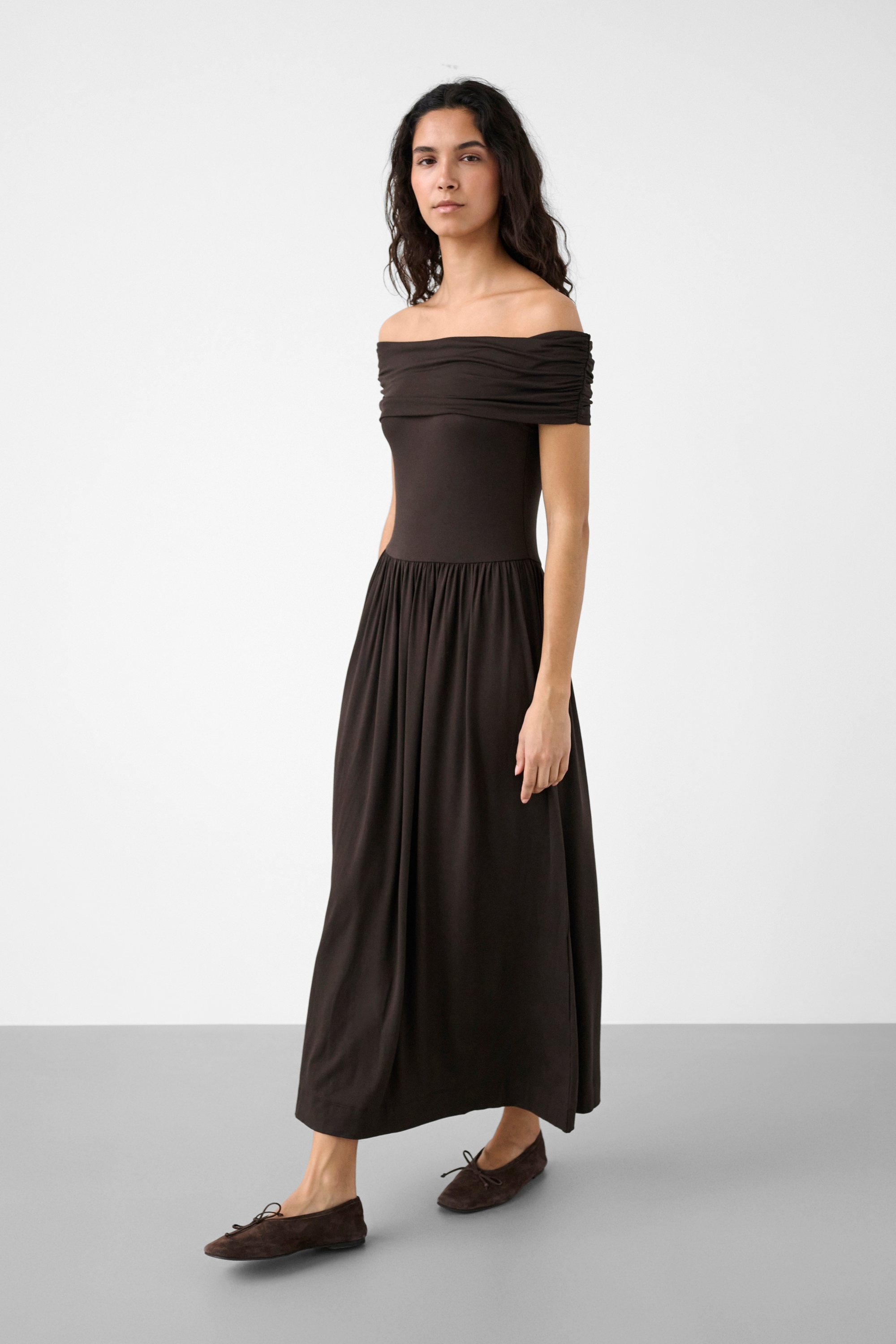 SOAKED IN LUXURY Jerseykleid »Jerseykleid SLHanadi«