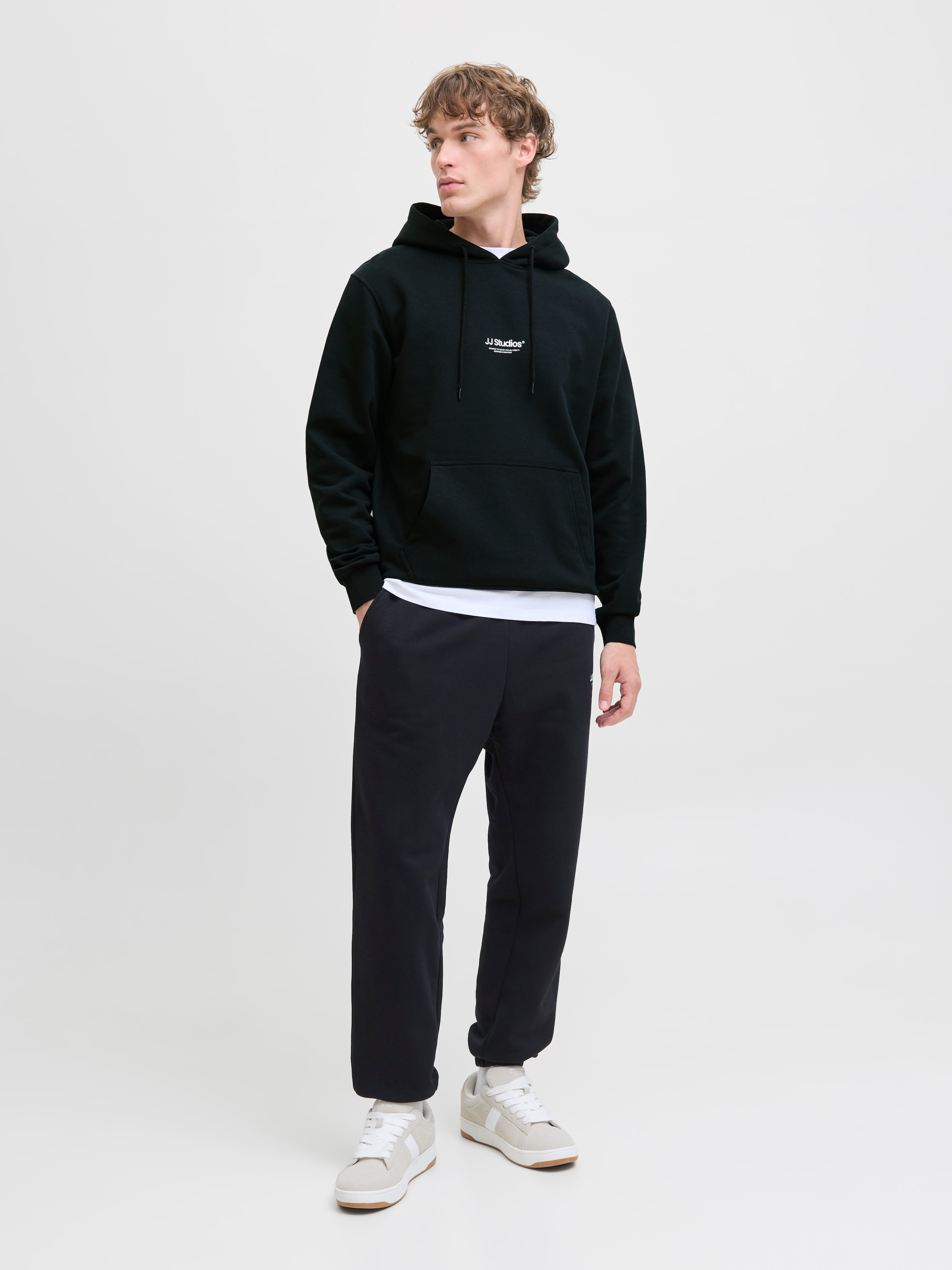 Jack & Jones Kapuzensweatshirt »JJESOHO SWEAT HOOD NOOS«, Baumwollmischung, relaxed fit
