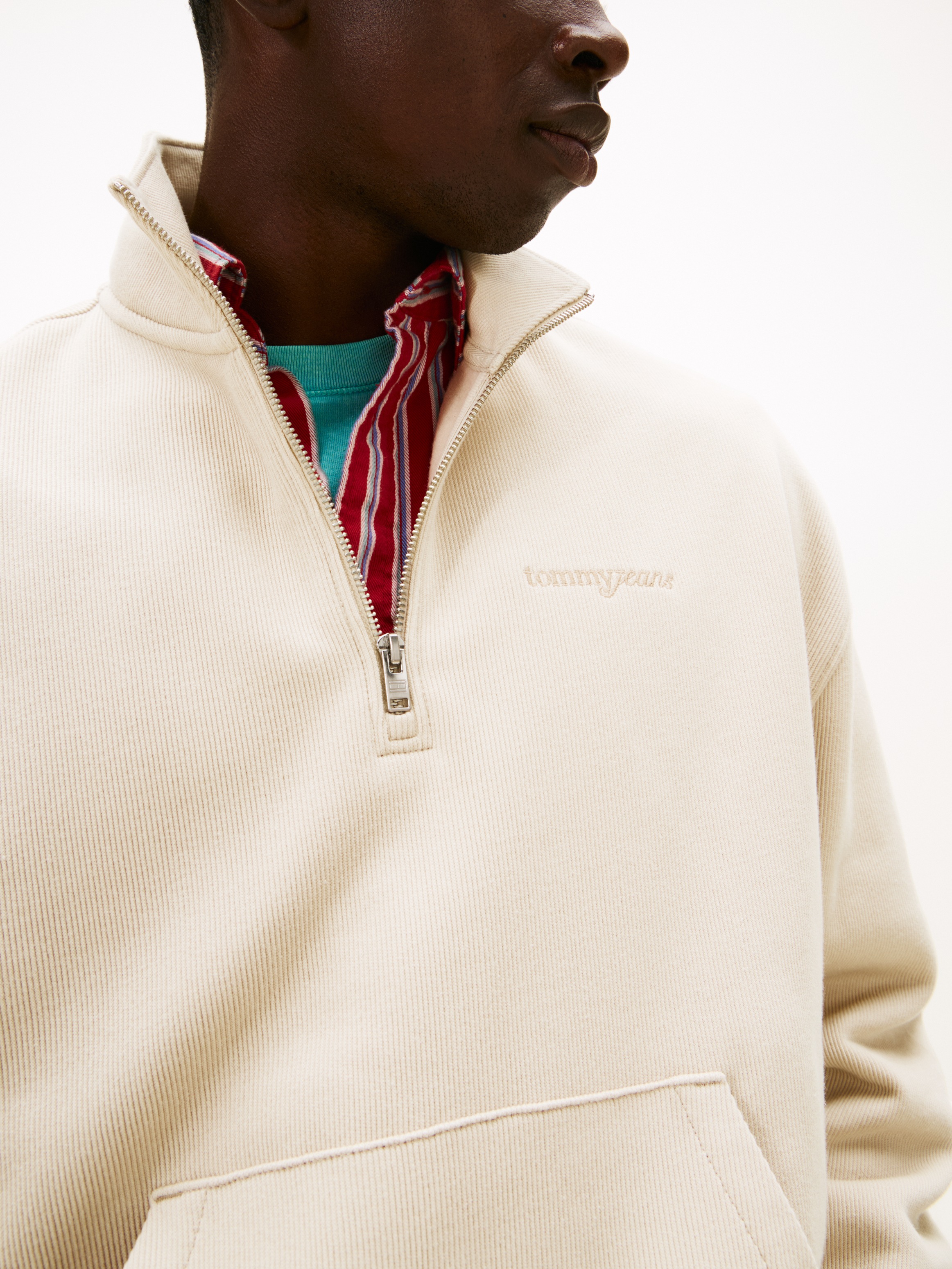 Tommy Jeans Sweatshirt »TJM 90S SCRIPT RIB FLEECE«, Troyerkragen mit Reißverschluss, normale Passform
