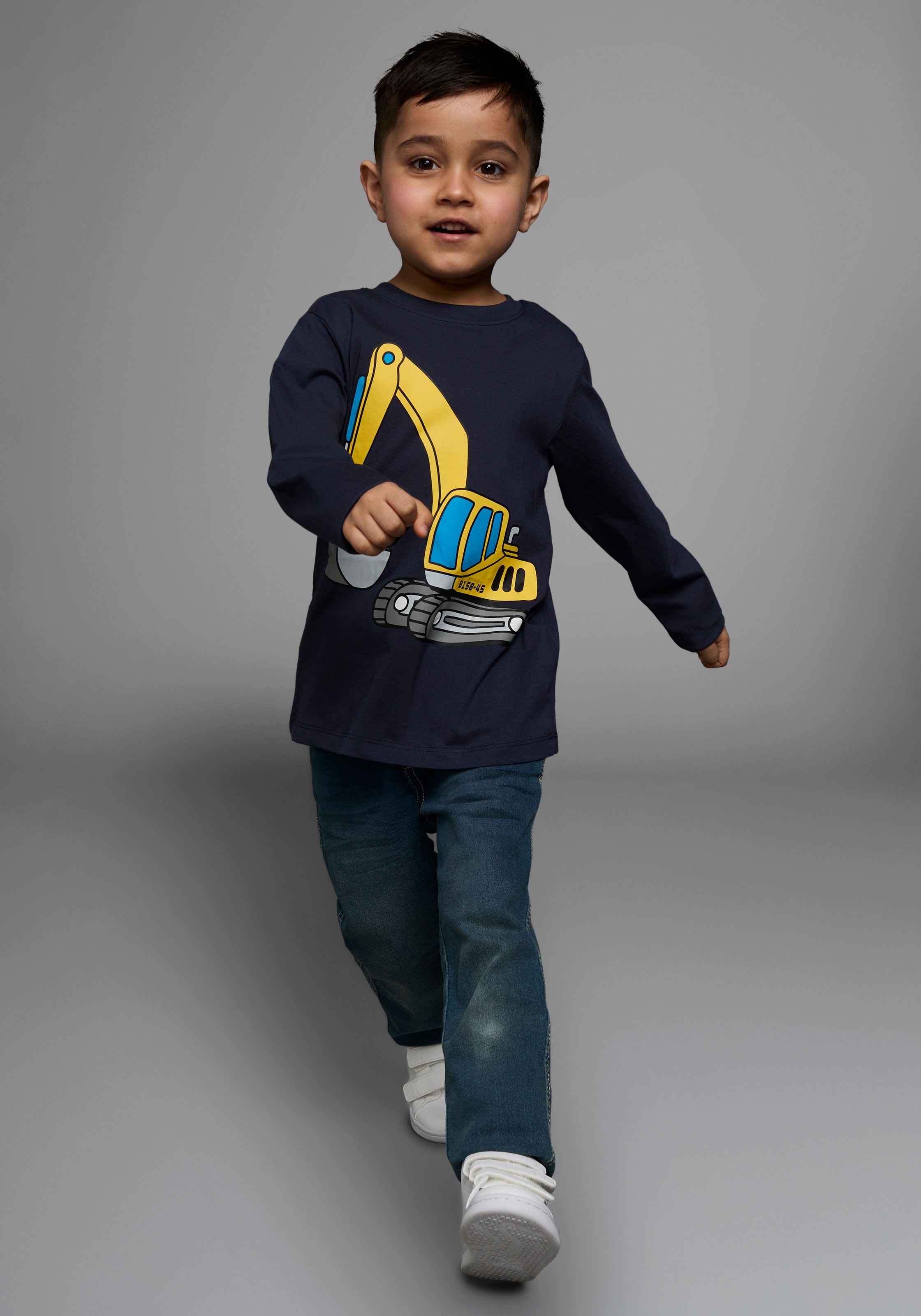 KIDSWORLD Langarmshirt »HUND MIT BAGGER«, Langarm, Basic-Passform, mit stylischem Druck, Rundhalsausschnitt