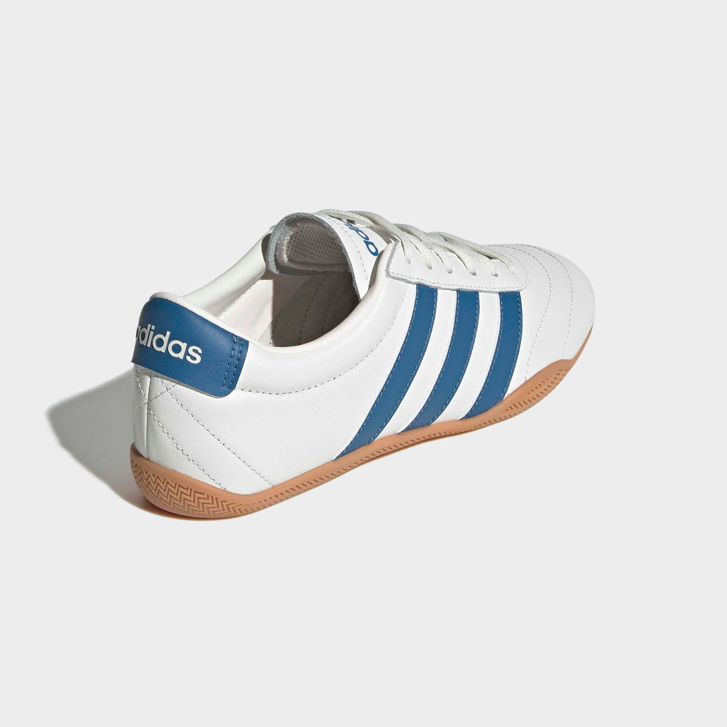 adidas Sportswear Sneaker »GRAND COURT LO«  Design auf den Spuren des adidas Superstar