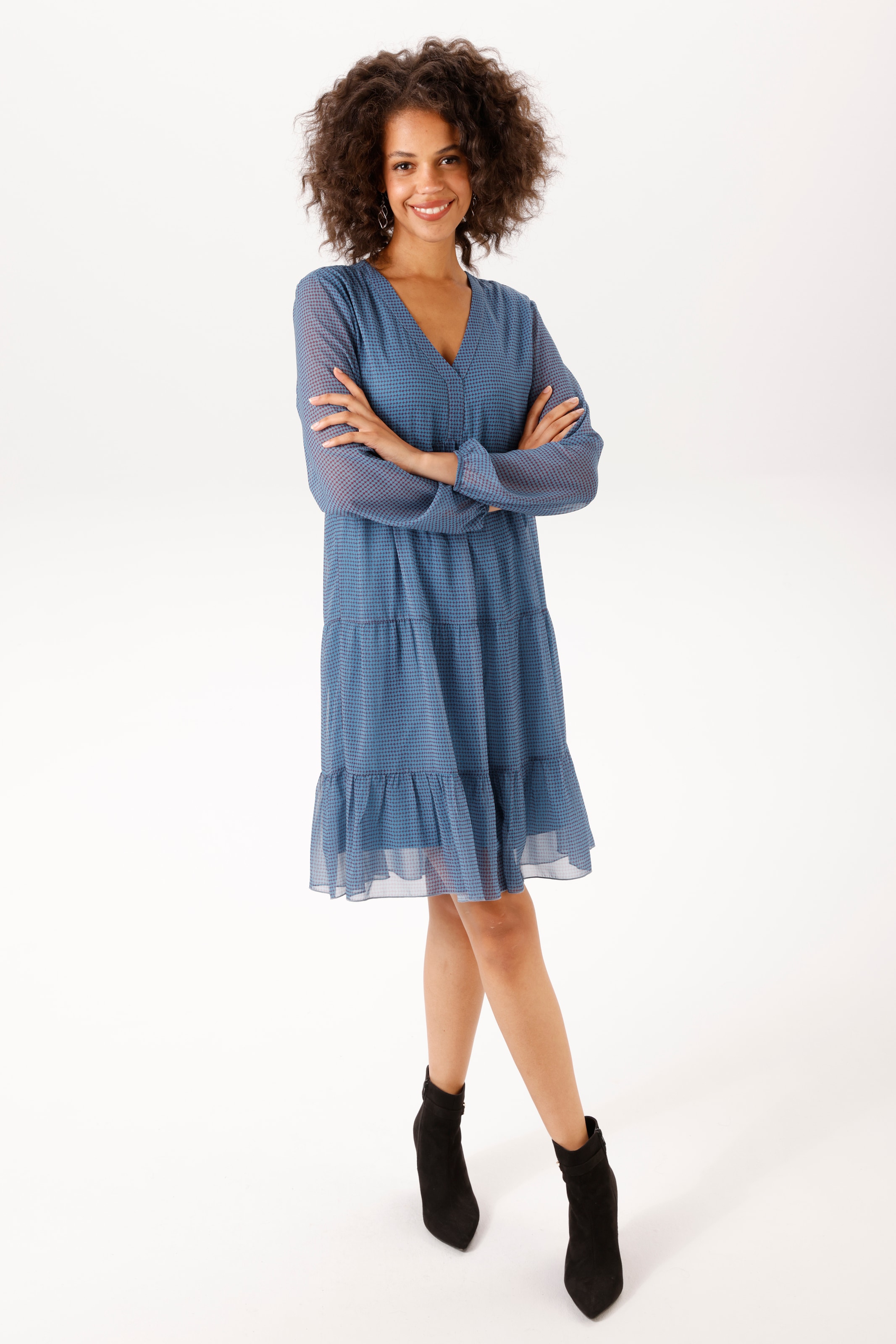 Aniston CASUAL Tunikakleid mit trendfarbenem, grafischen Druck - NEUE KOLLEKTION