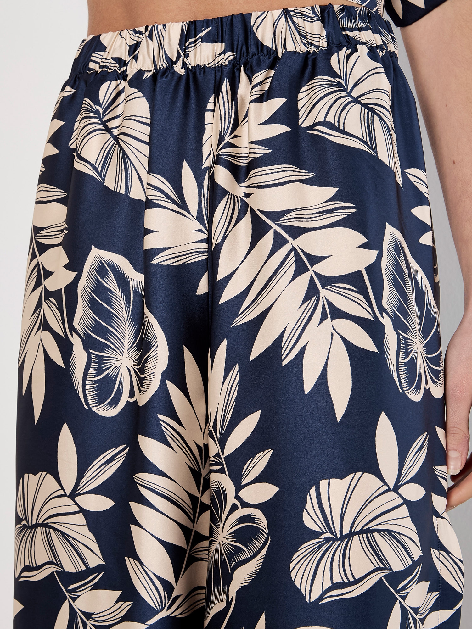Apricot Stoffhose »Hose«  mit Palmenblätterdruck