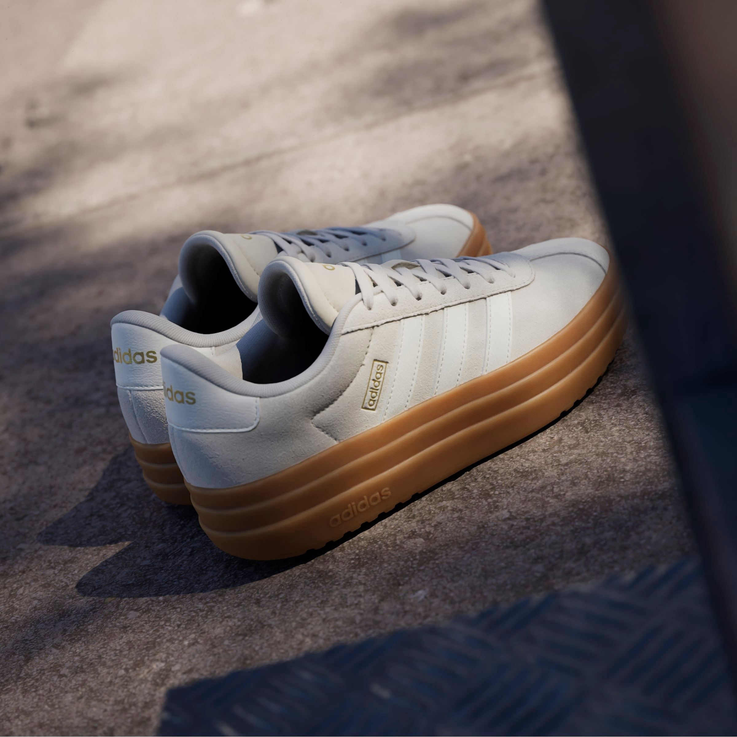 adidas Sportswear Sneaker »VL COURT BOLD«, Design auf den Spuren des adidas Gazelle Bold