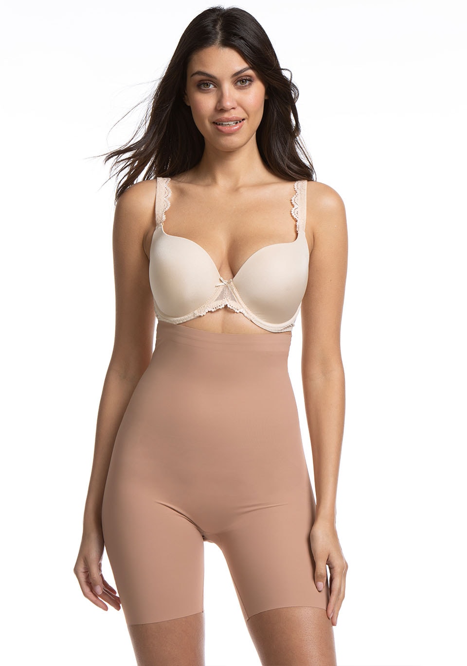 MAGIC Bodyfashion Shapinghose »Maxi Hi-Bermuda«, Silikonbesatz an der Oberseite verhindert ein Einrollen