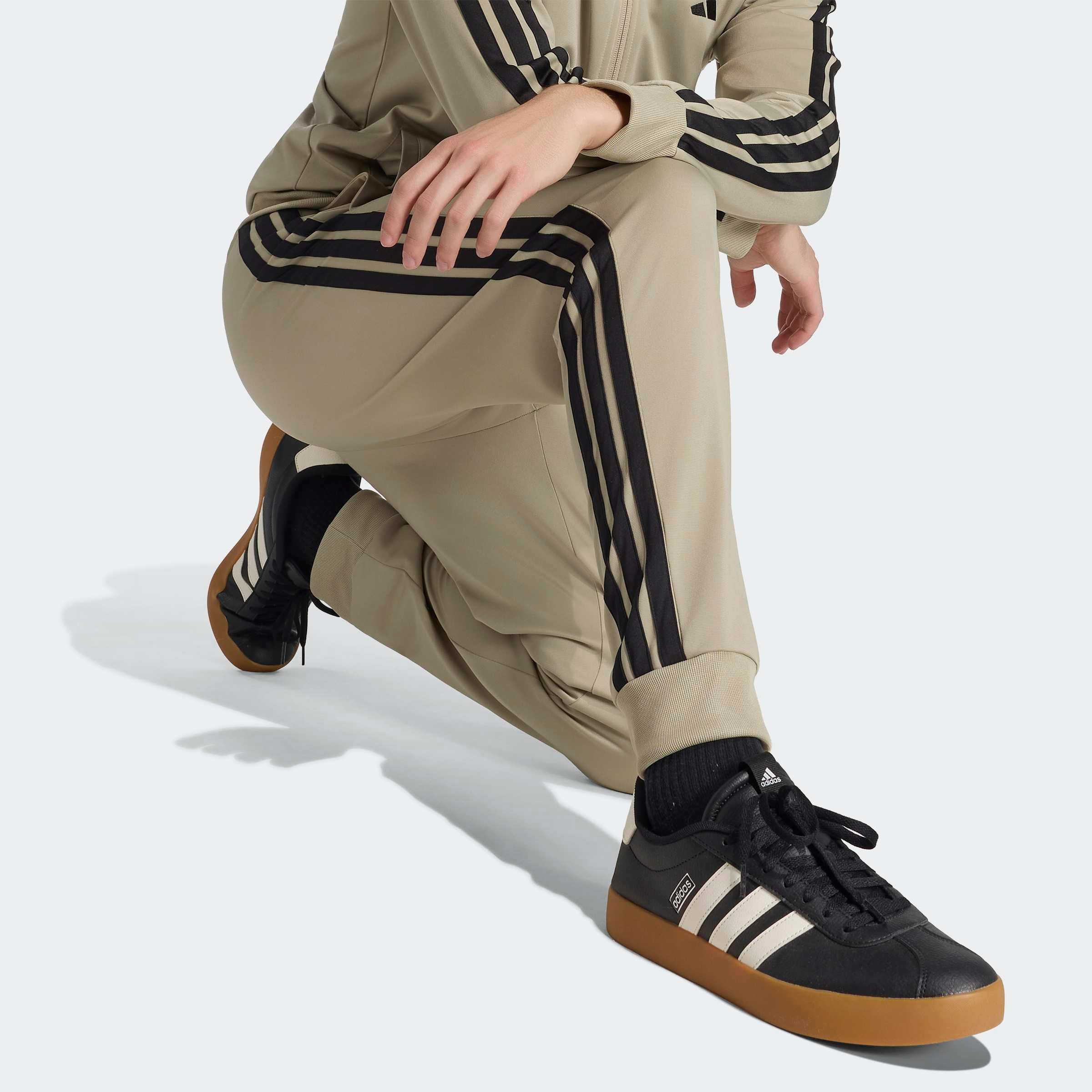 adidas Sportswear Trainingsanzug »DAYREADY« 2 tlg. für Laufen und sportliche Aktivitäten, zweiteiliges Set