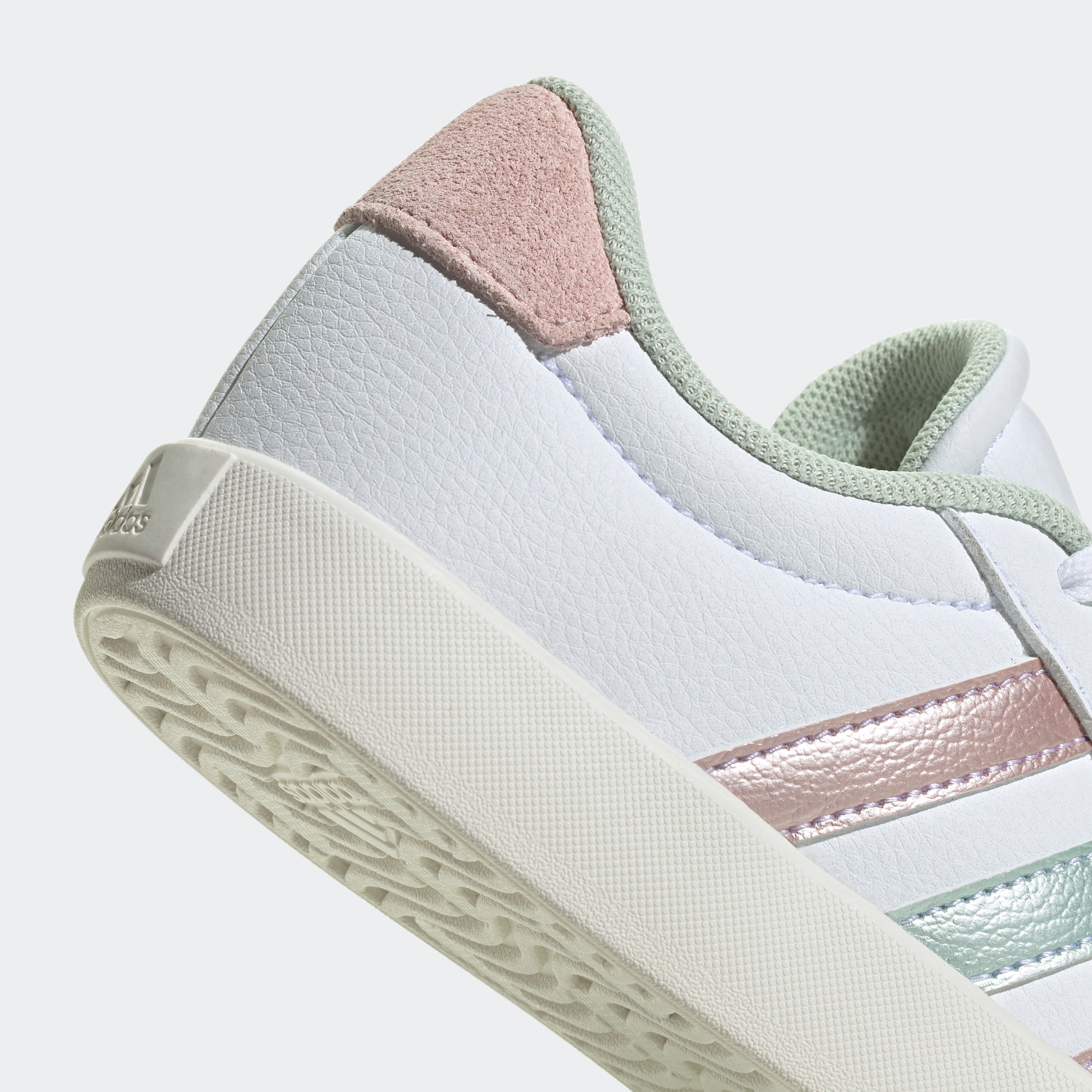 adidas Sportswear Sneaker »VL COURT 3.0 KIDS«, inspiriert vom Design des adidas samba