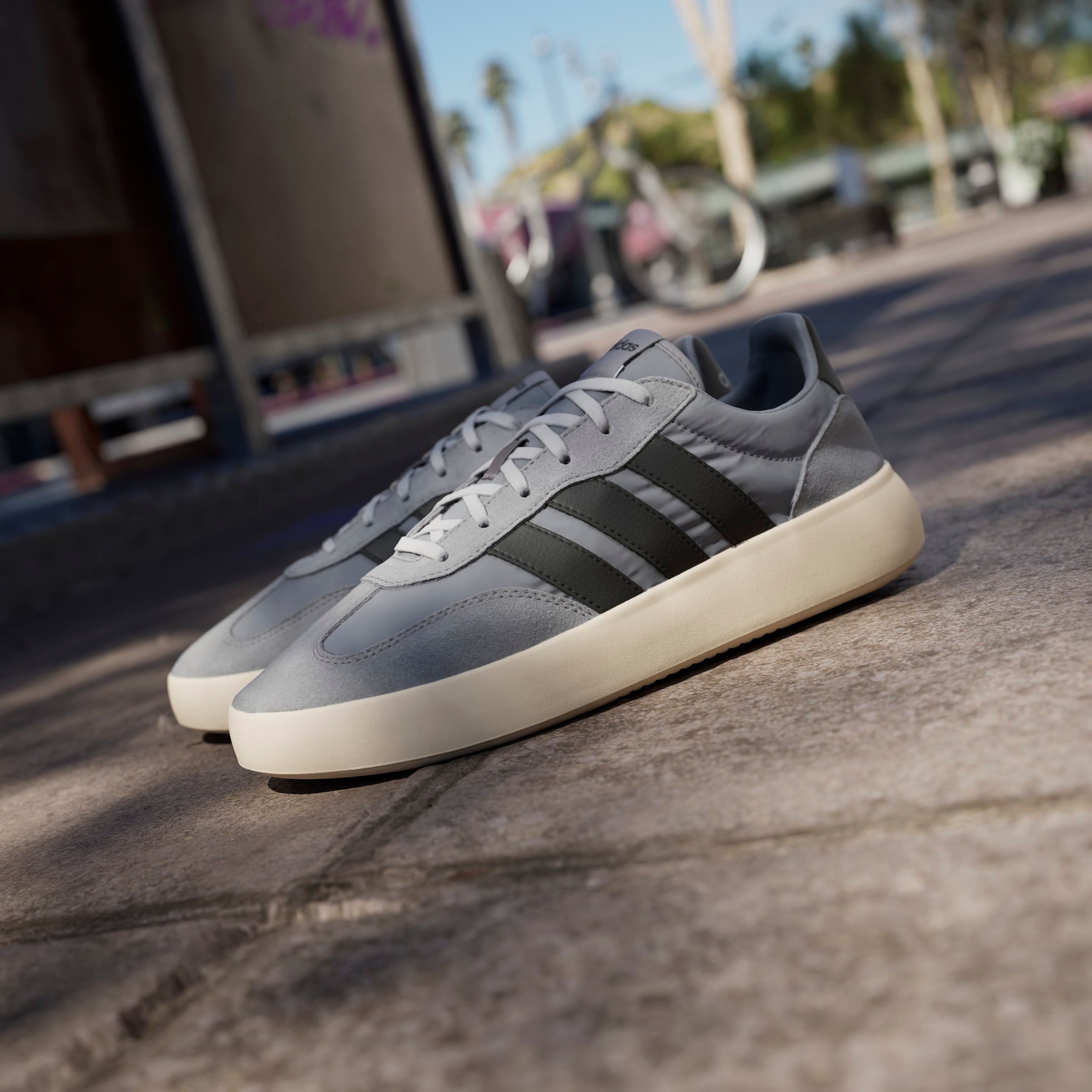 adidas Sportswear Sneaker »BARREDA DECODE«, Design auf den Spuren des adidas Handball Spezial
