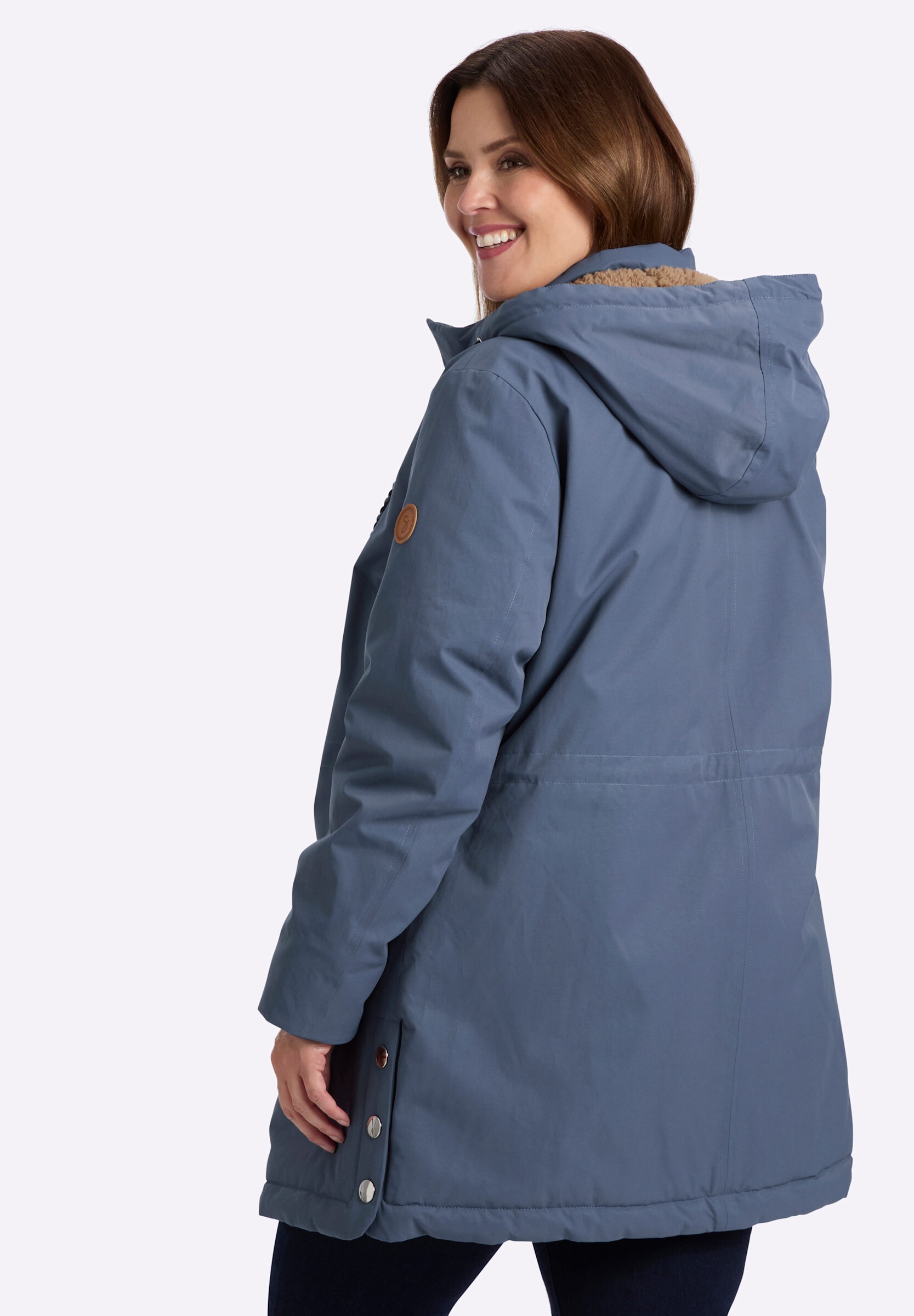 Sheego Parka »Outdoorjacke Parka mit kuscheligem Teddyfutter« Abnehmbare Kapuze