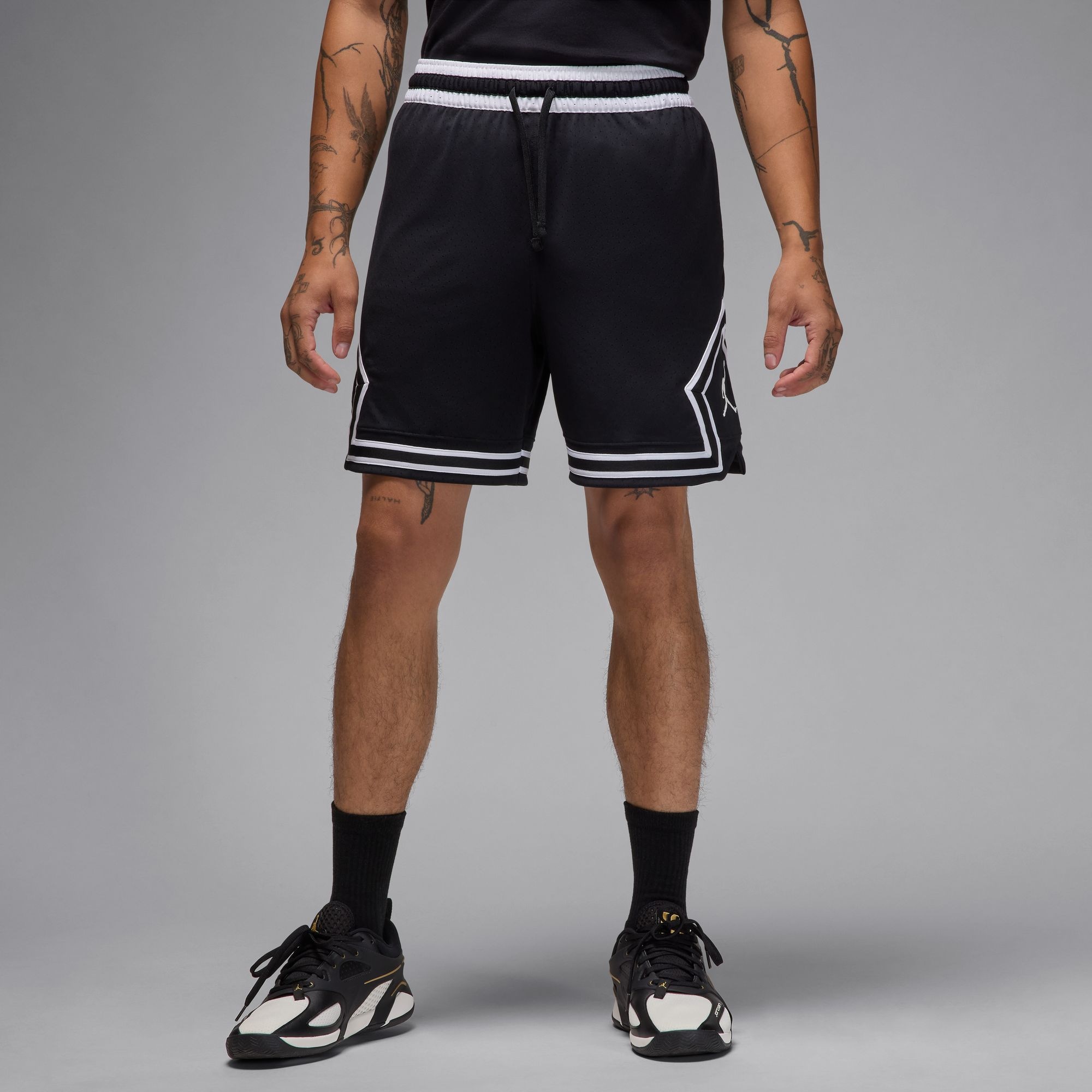 Jordan Trainingsshorts »Jordan Sport Men's Dri-FIT Mesh Diamond Shorts«  mit Kordelzug im Bund, aus Polyester