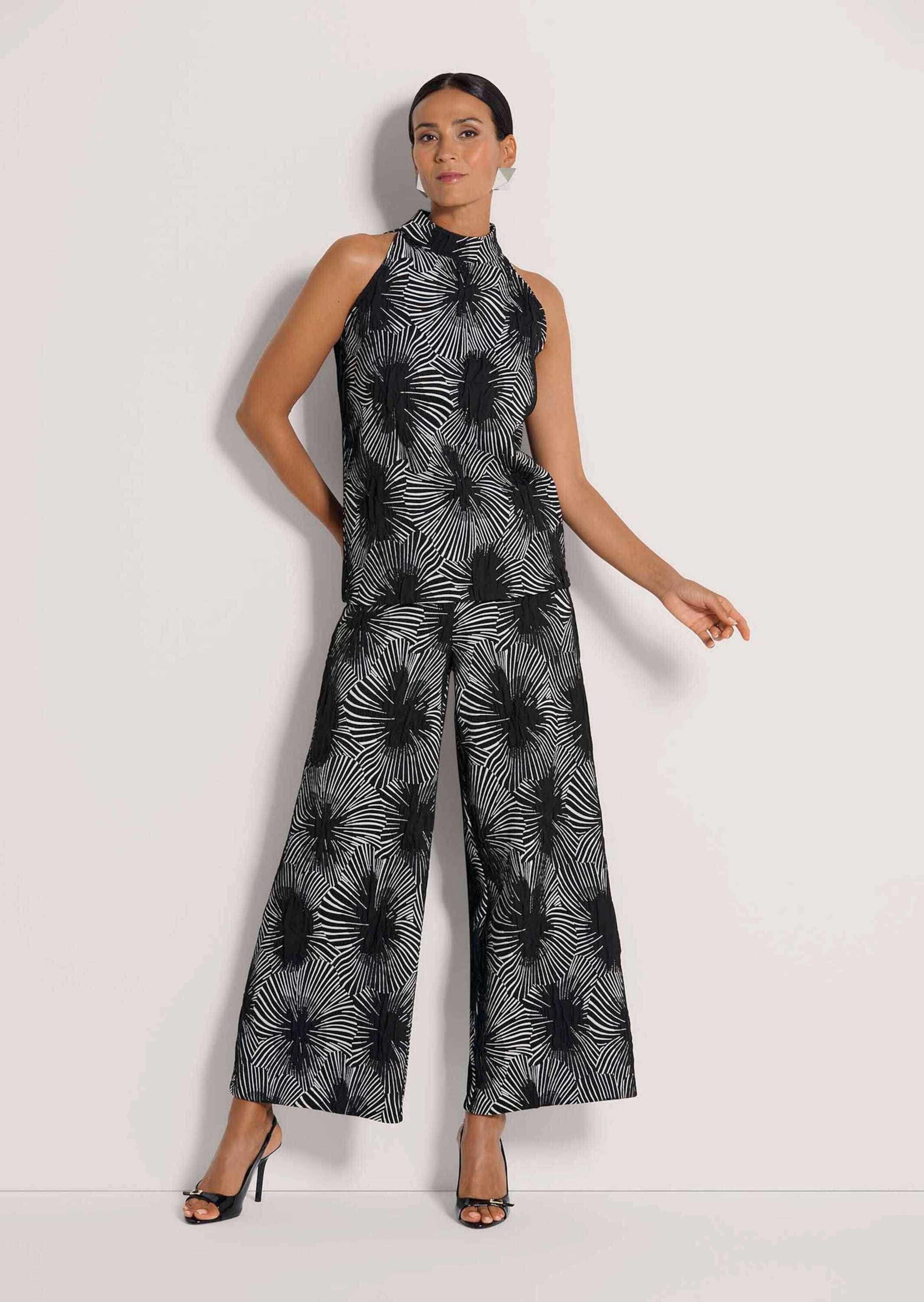 MADELEINE Kurzarmshirt »Shirt Print-Neckholder mit Stehkragen und gerader Form« Stehkragen mit Knöpfen