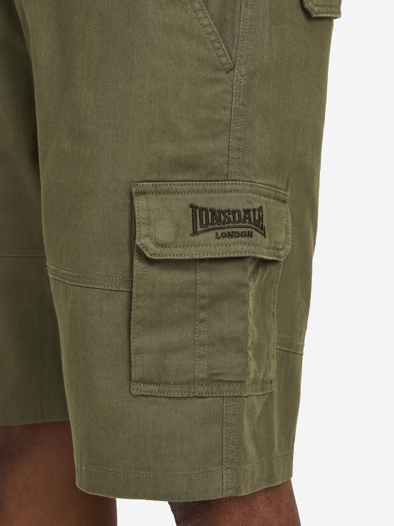 Lonsdale Cargoshorts »BALRATH«  aus Baumwolle, mit Eingrifftaschen, Cargotaschen und Gesäßtaschen