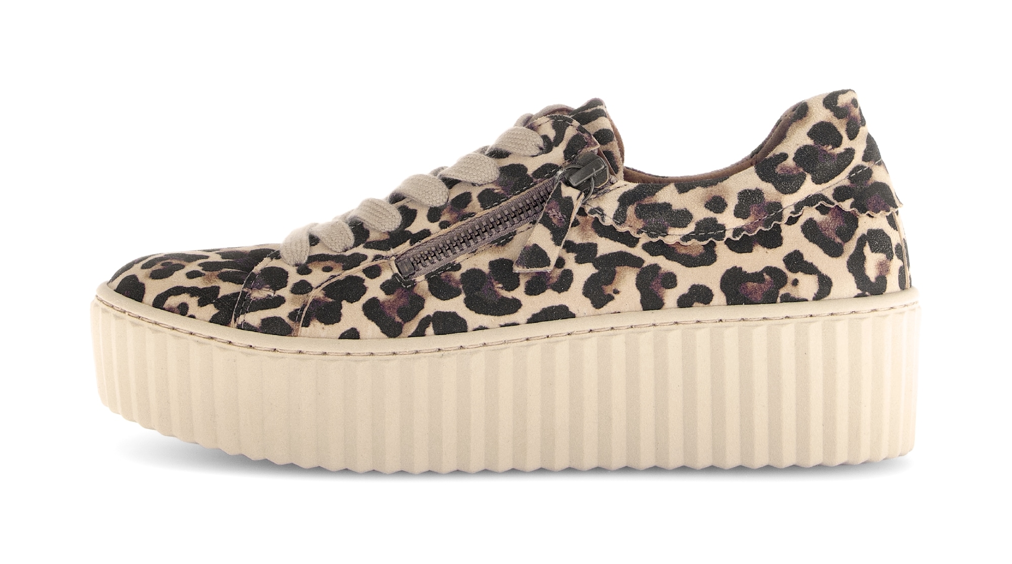 Gabor Plateausneaker  , Freizeitschuh, Halbschuh, Schnürschuh im trendigen Leo-Look