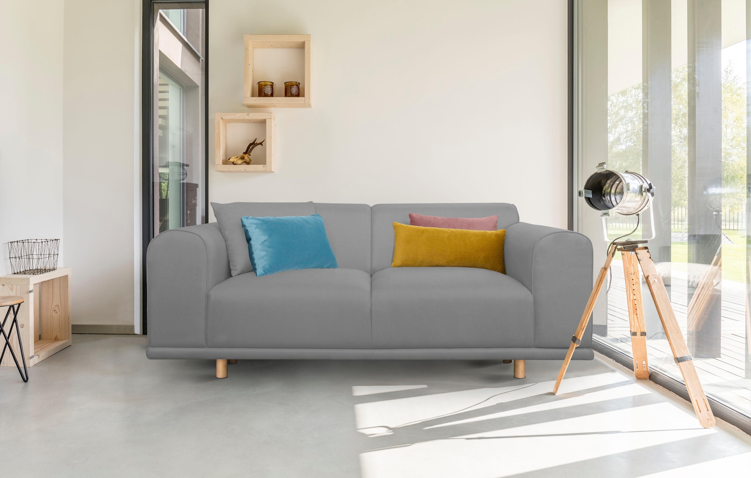 OTTO home 2-Sitzer »Maroon« in skandinavischem Design, mit losen Kissen