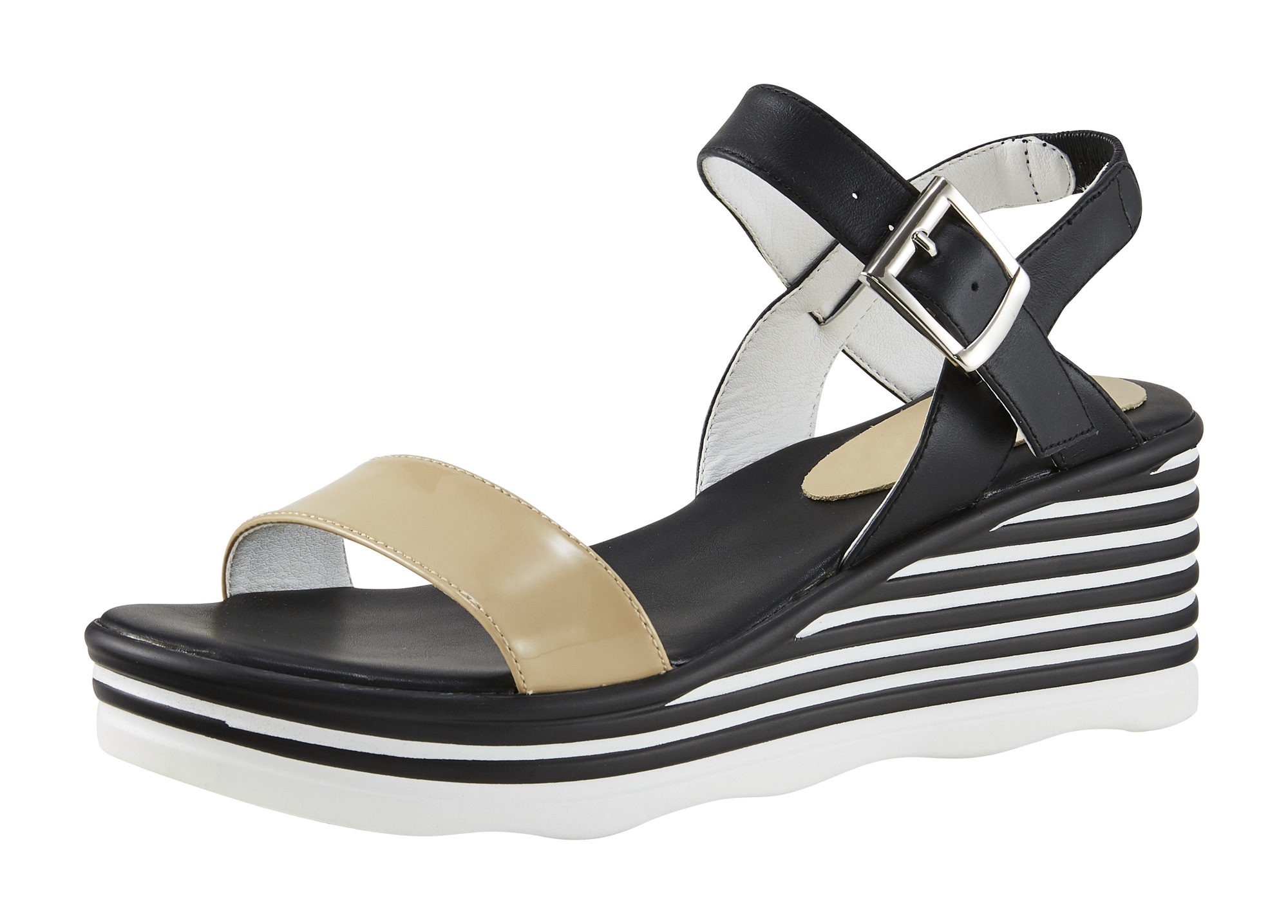 Sandalette mit trendiger Plateausohle