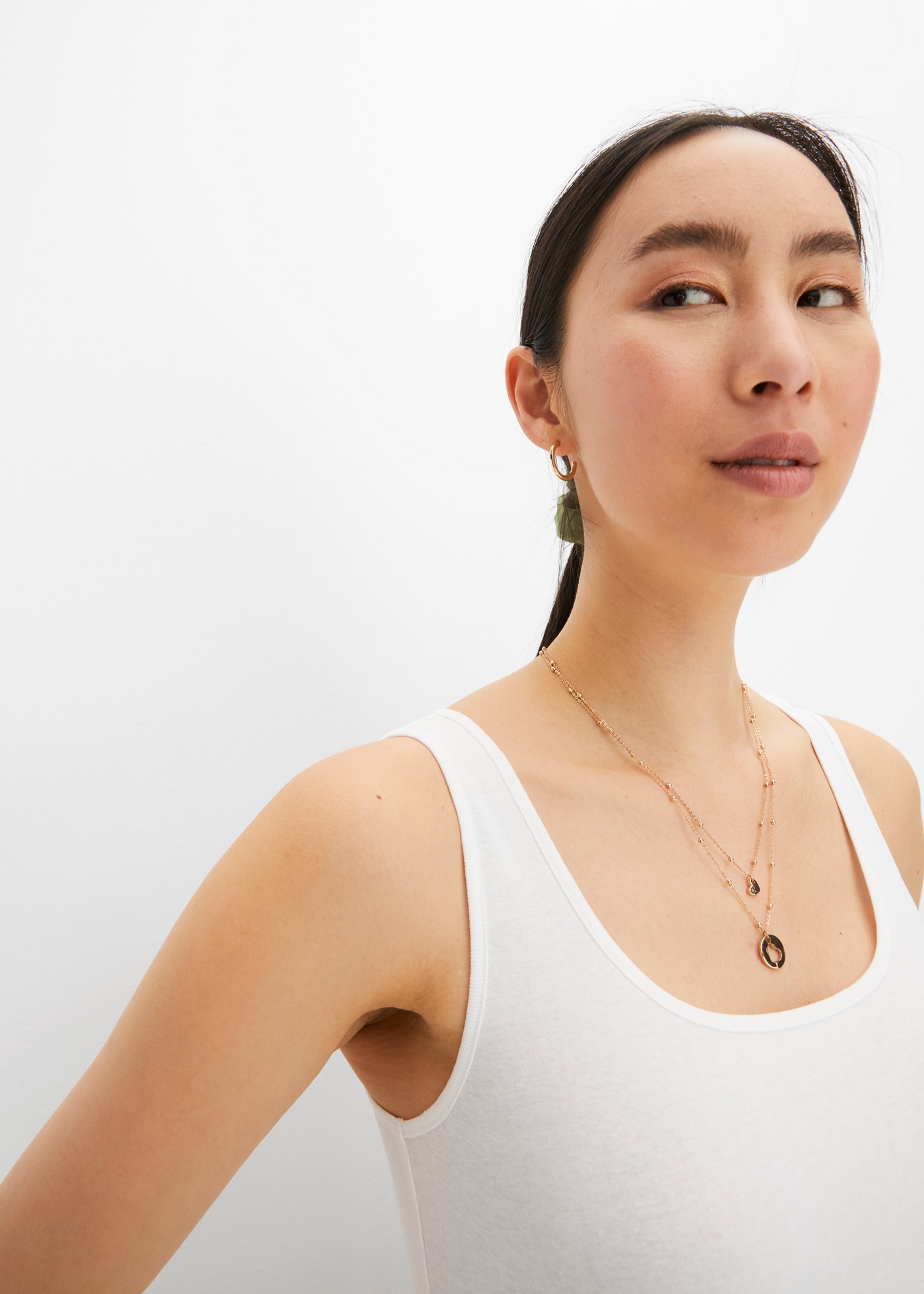 bonprix Tanktop mit normalen Trägern, mit dezentem Carré-Ausschnitt, eng anliegend