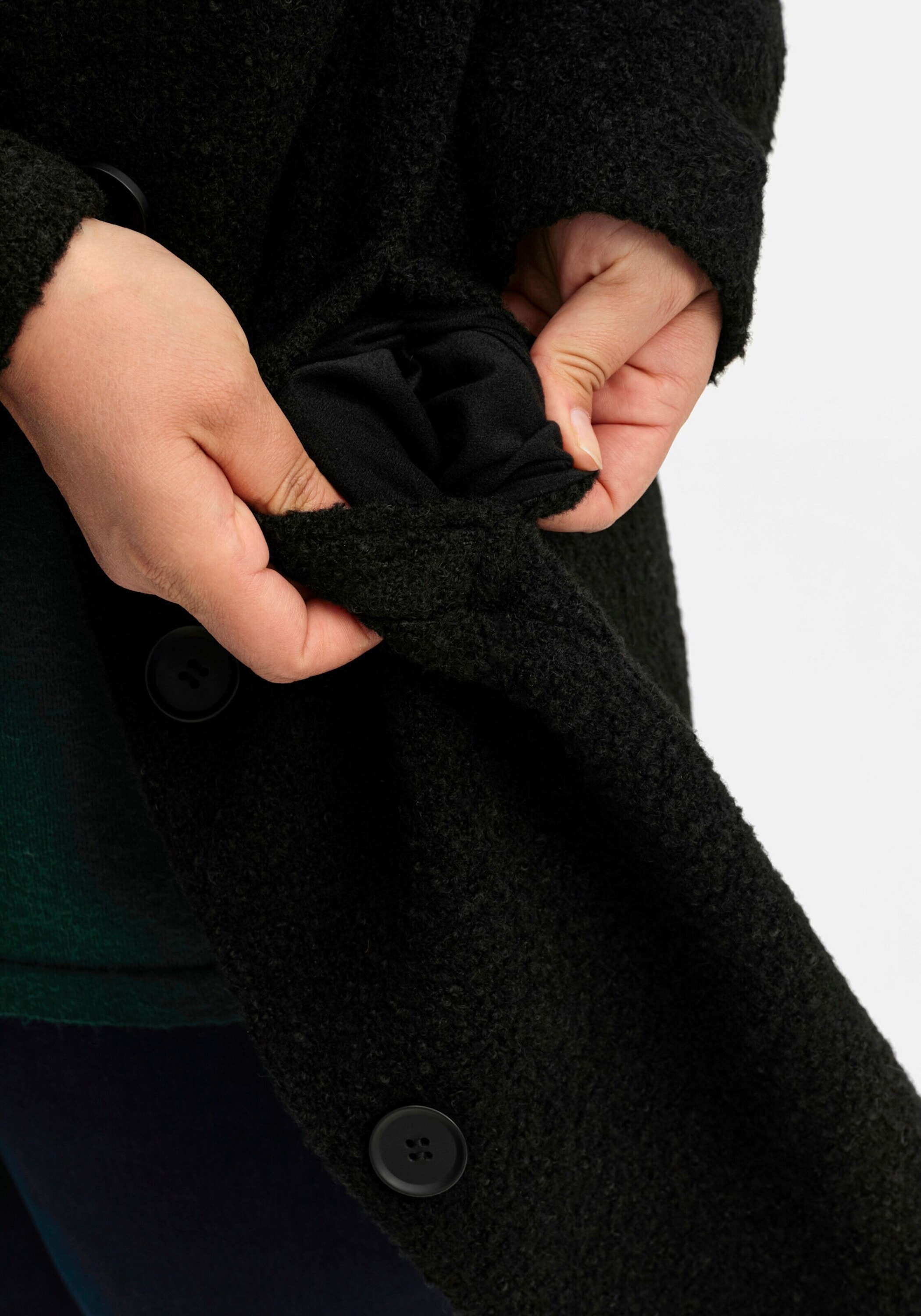 Sheego Langjacke »Kurzmantel Kurzmantel in Bouclé-Qualität« mit Kapuze